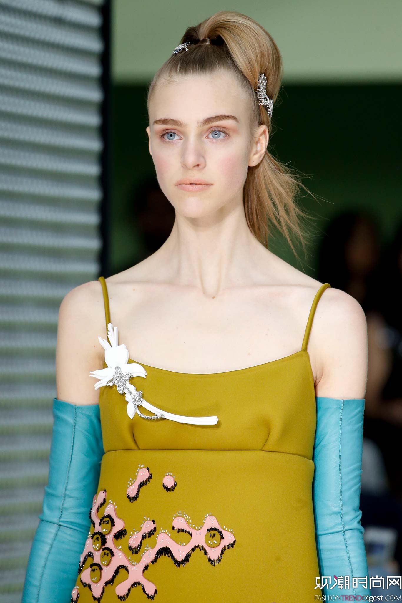 Prada 2015ﶬŮװϵ㳡ͼƬ