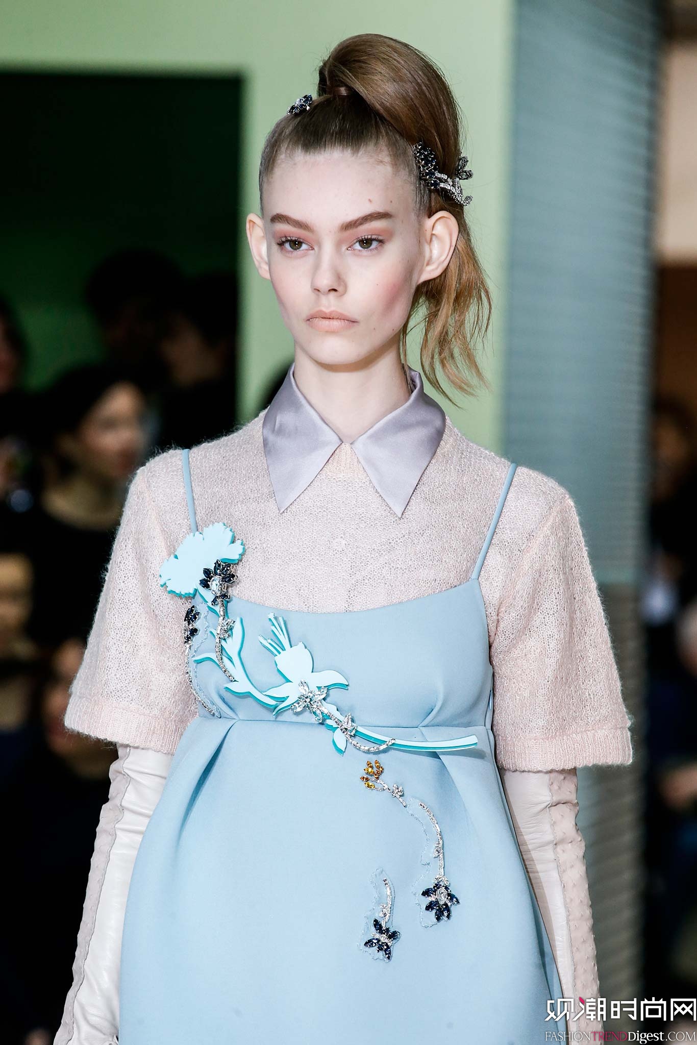 Prada 2015ﶬŮװϵ㳡ͼƬ