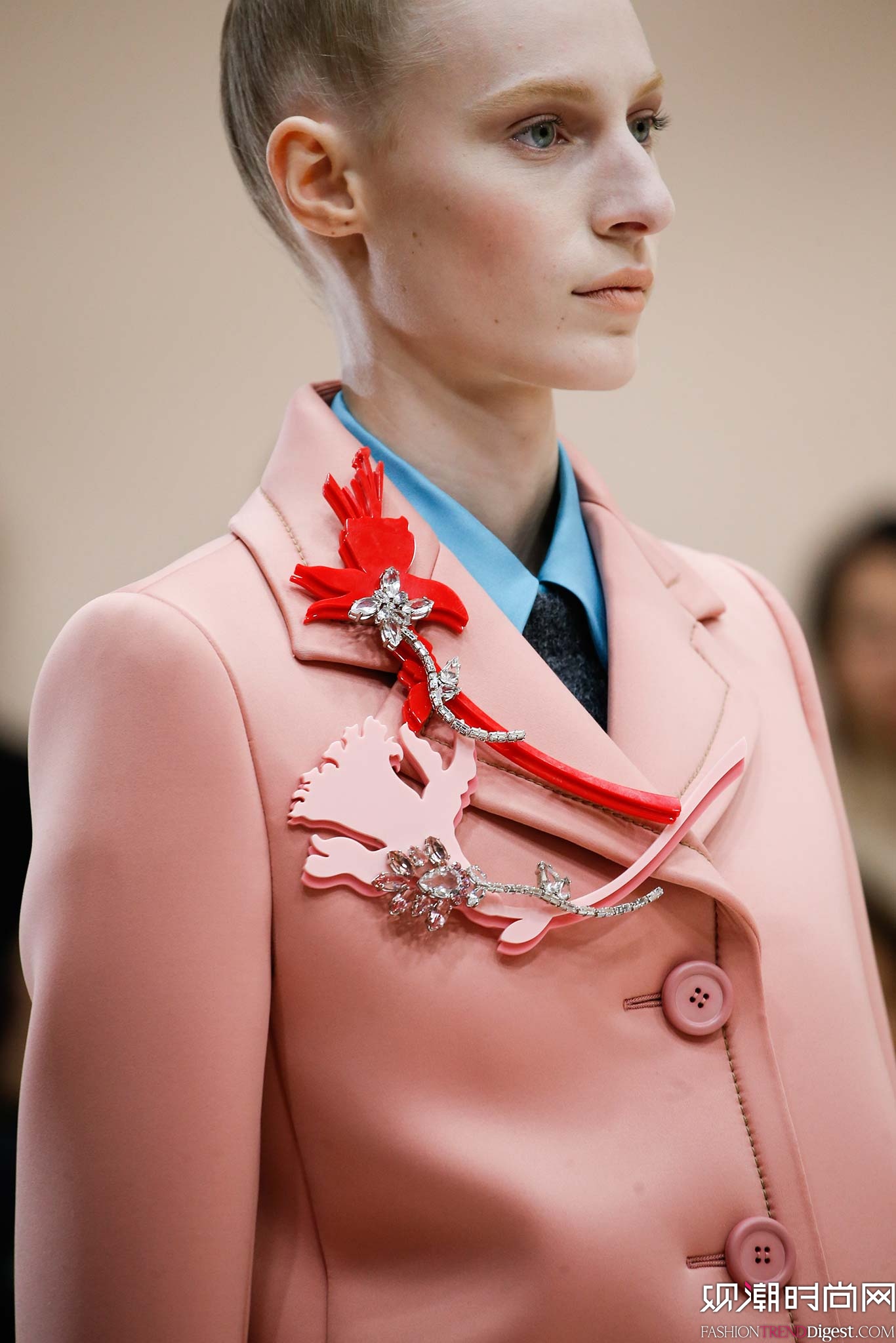 Prada 2015ﶬŮװϵ㳡ͼƬ