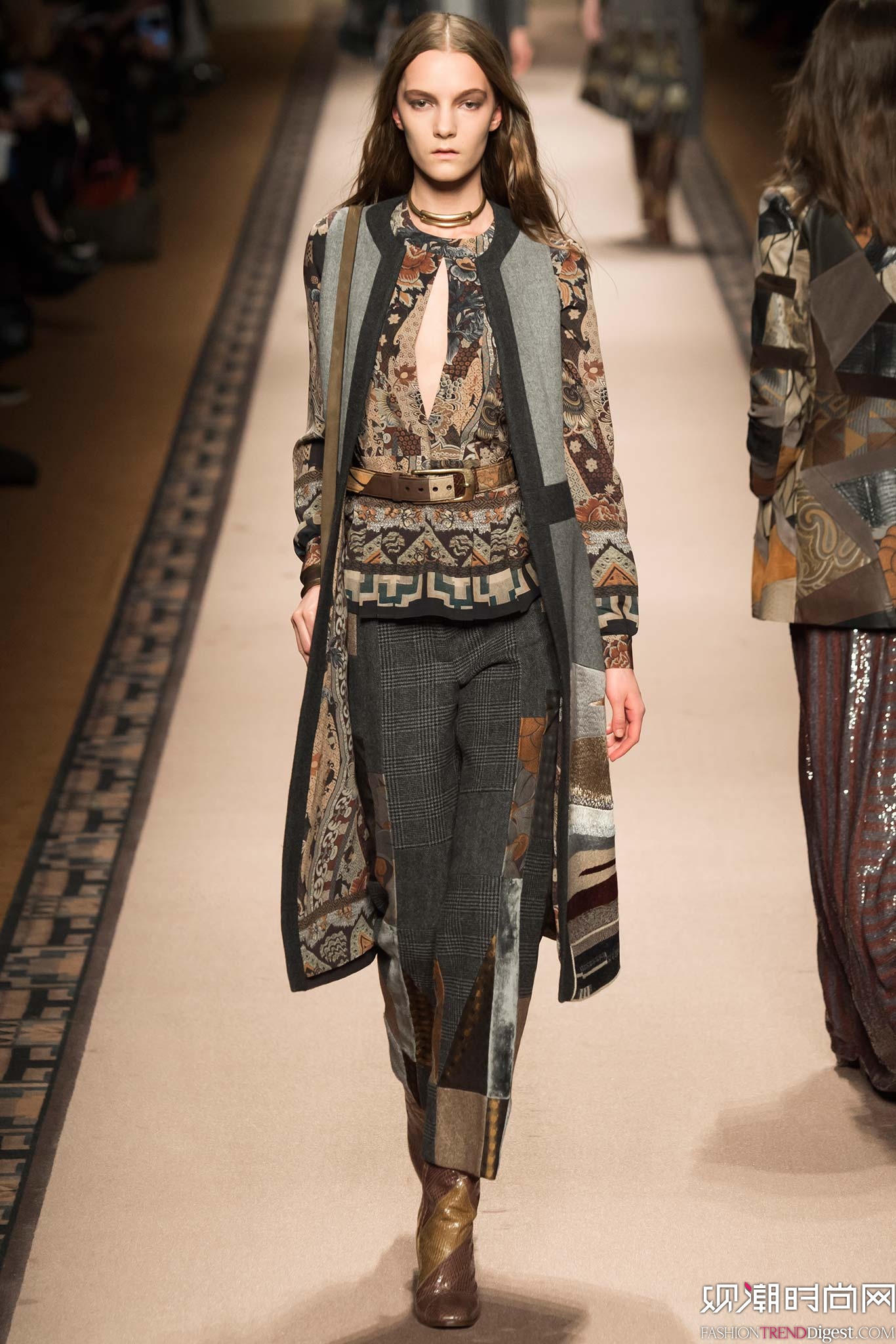 Etro 2015ﶬʱװϵ㳡ͼƬ