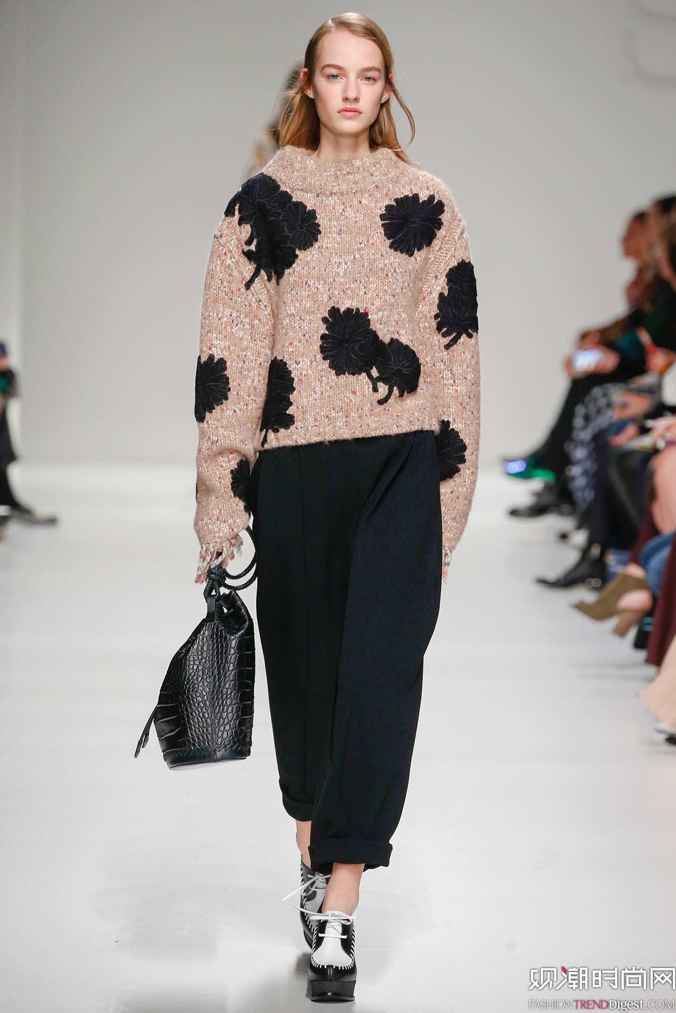 Sportmax 2015ﶬʱװϵ㳡ͼƬ