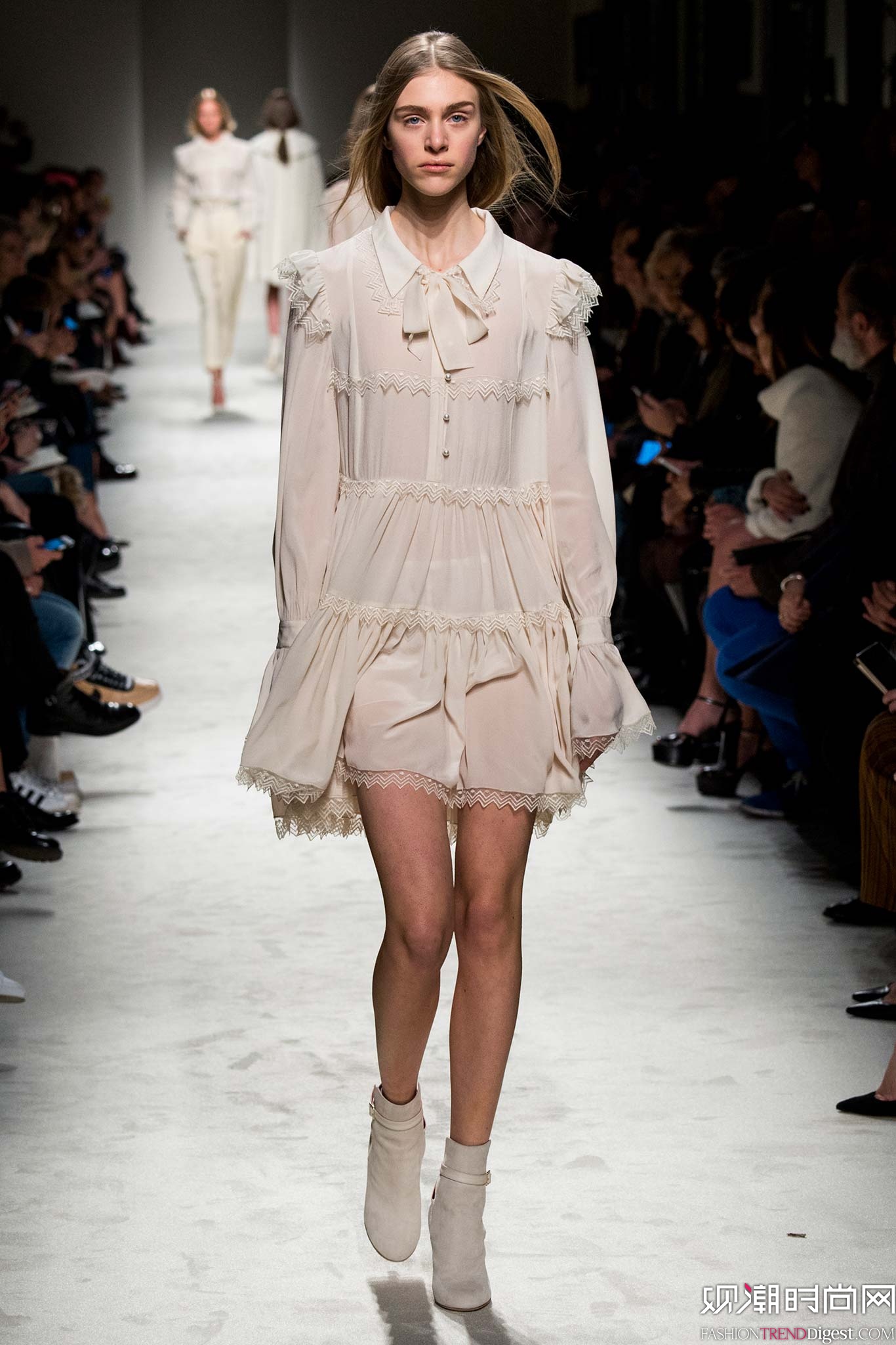 Philosophy di Lorenzo Serafini 2015ﶬʱװϵ㳡ͼƬ