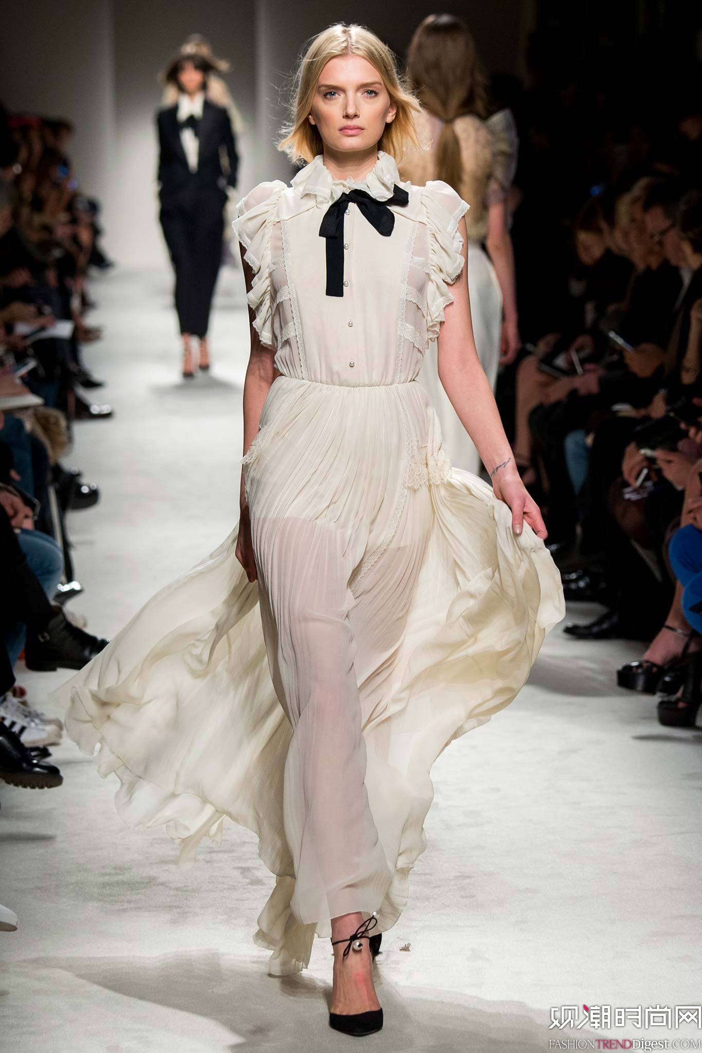 Philosophy di Lorenzo Serafini 2015ﶬʱװϵ㳡ͼƬ