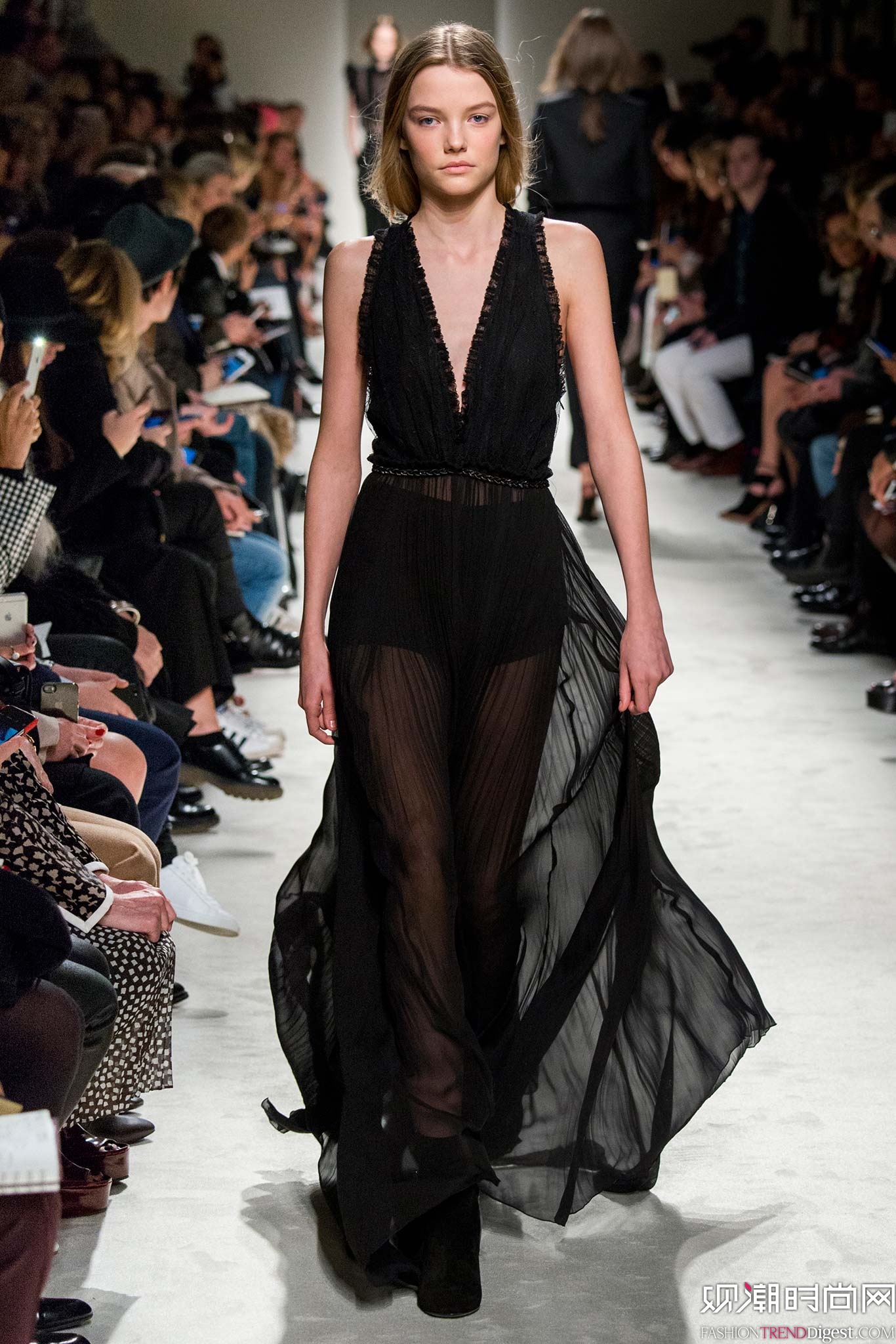 Philosophy di Lorenzo Serafini 2015ﶬʱװϵ㳡ͼƬ