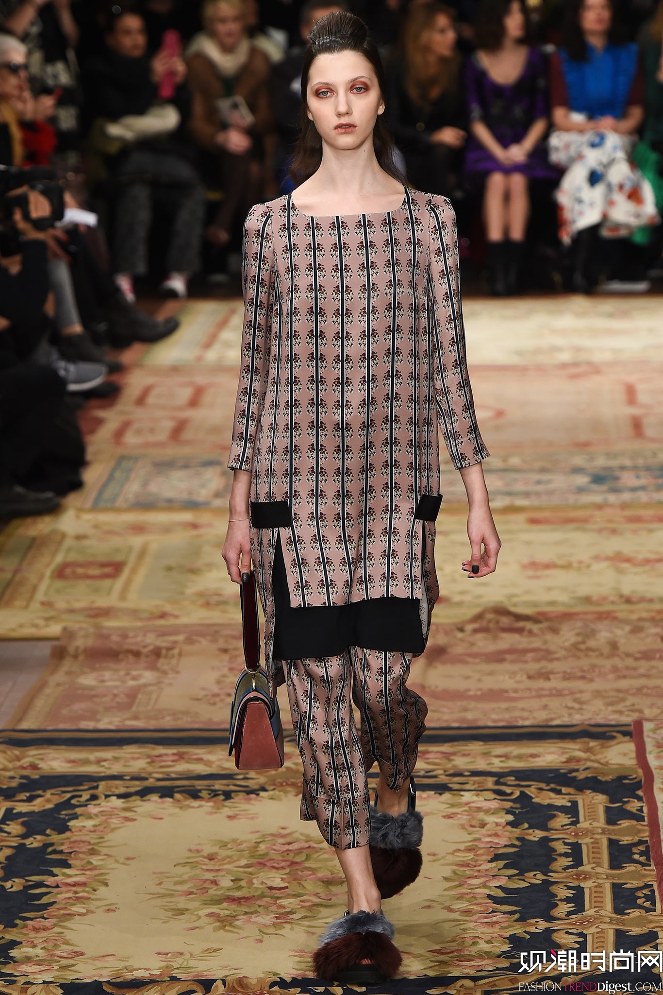 Antonio Marras 2015ﶬʱװϵ㳡ͼƬ