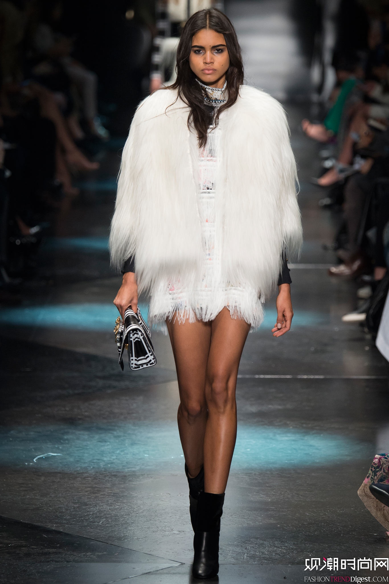 Roberto Cavalli 2015ﶬʱװϵ㳡ͼƬ