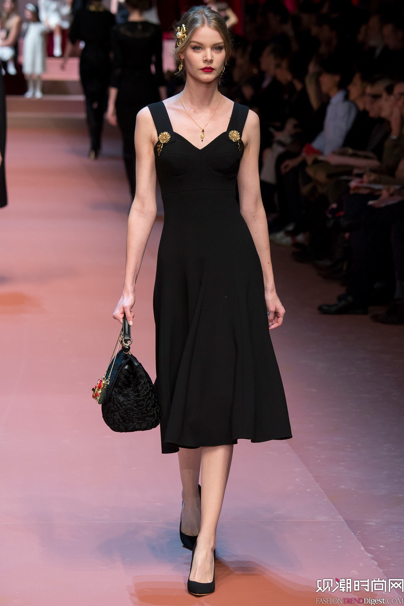 Dolce & Gabbana 2015ﶬʱװϵ㳡ͼƬ