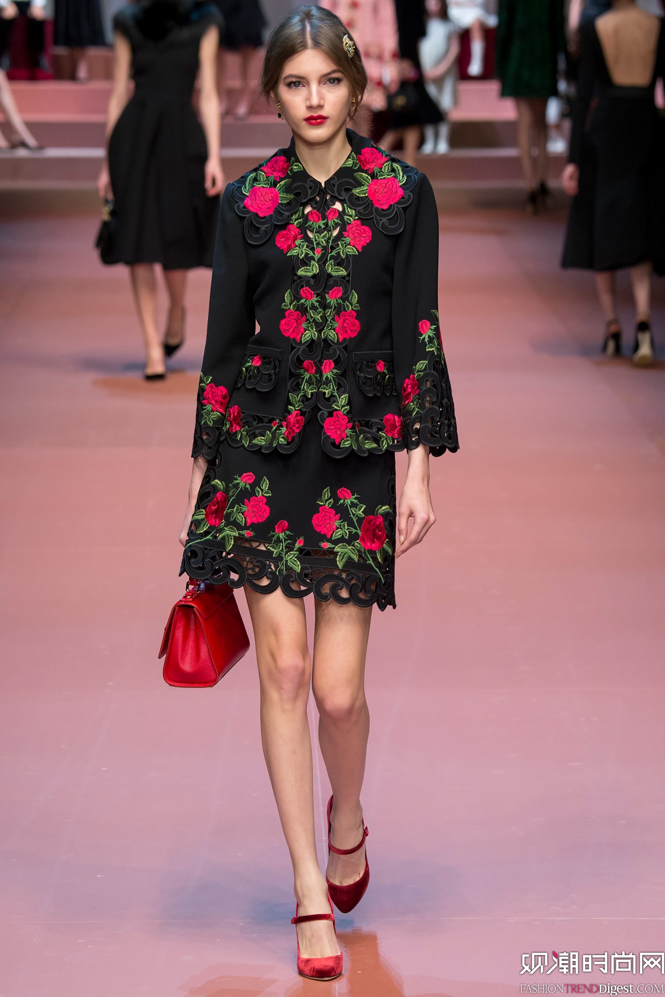 Dolce & Gabbana 2015ﶬʱװϵ㳡ͼƬ