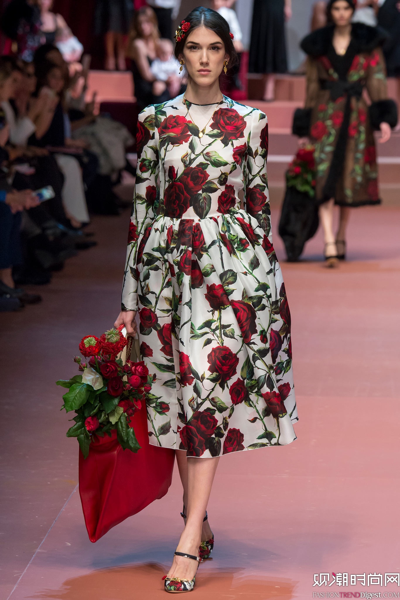 Dolce & Gabbana 2015�ﶬʱװ��ϵ���㳡����ͼƬ