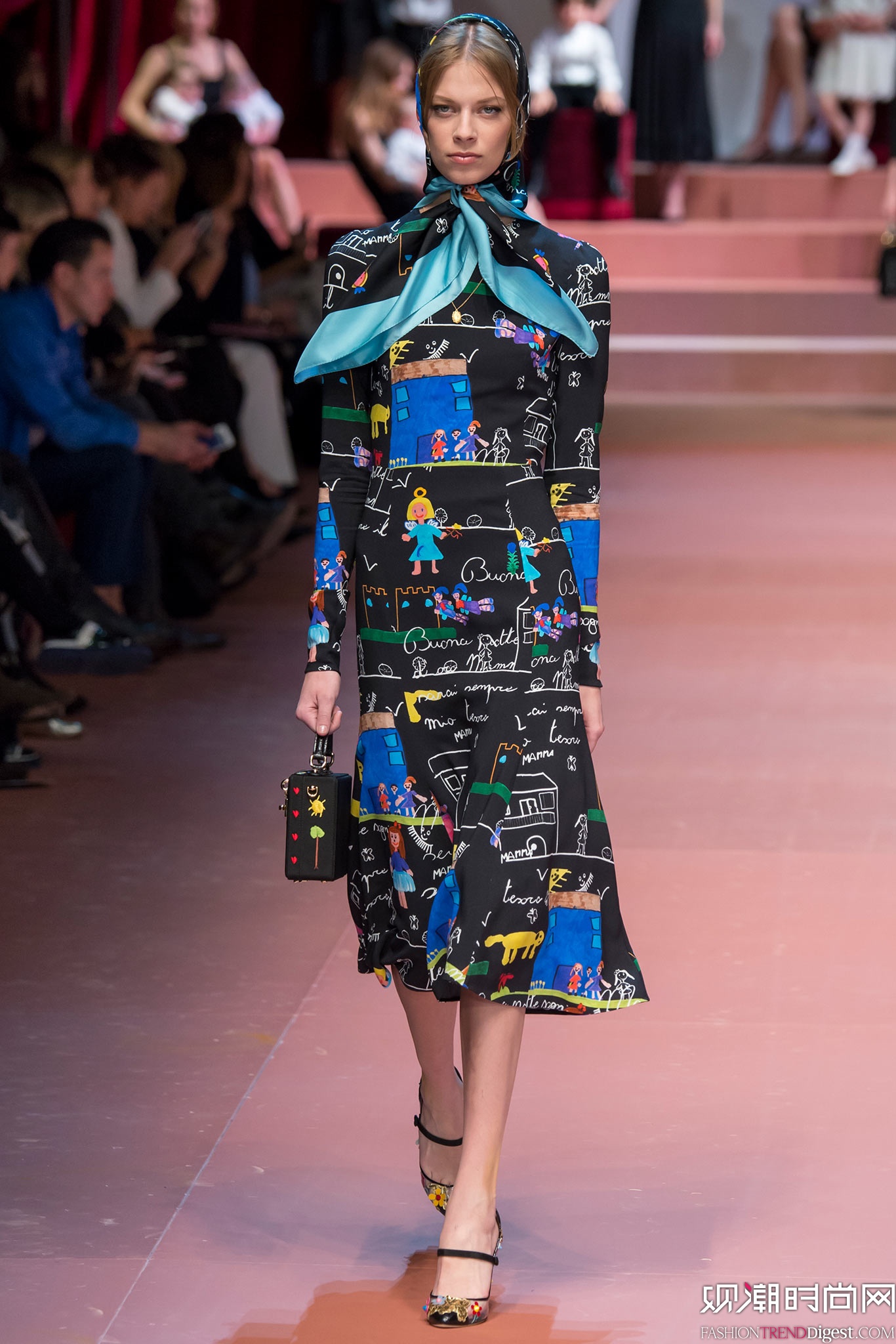 Dolce & Gabbana 2015�ﶬʱװ��ϵ���㳡����ͼƬ