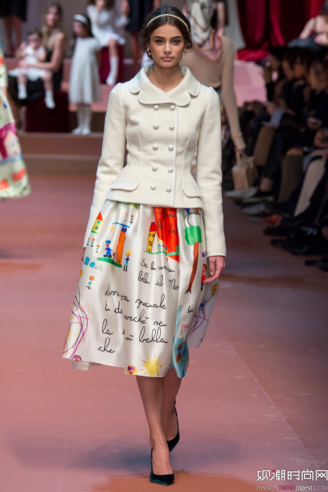Dolce & Gabbana 2015�ﶬʱװ��ϵ���㳡����ͼƬ
