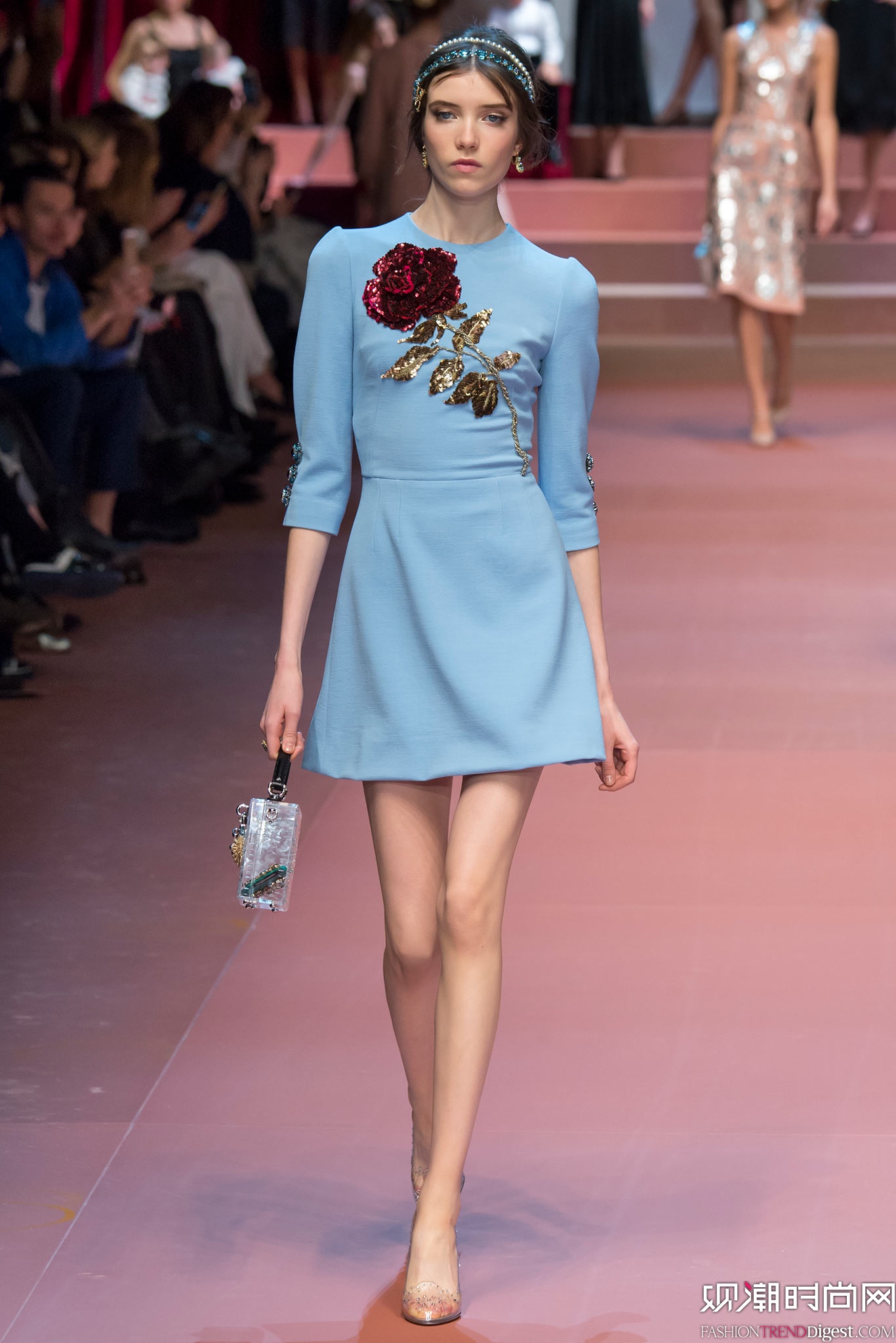 Dolce & Gabbana 2015�ﶬʱװ��ϵ���㳡����ͼƬ