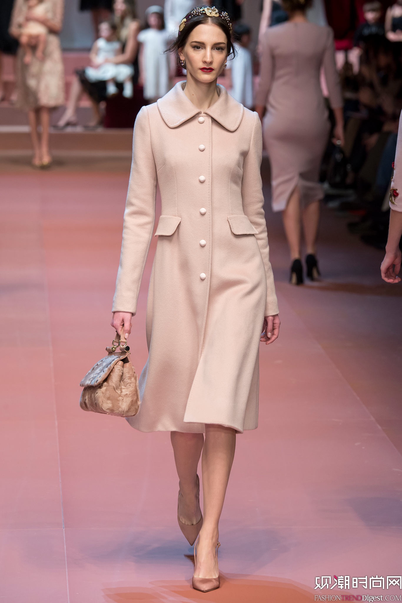 Dolce & Gabbana 2015�ﶬʱװ��ϵ���㳡����ͼƬ