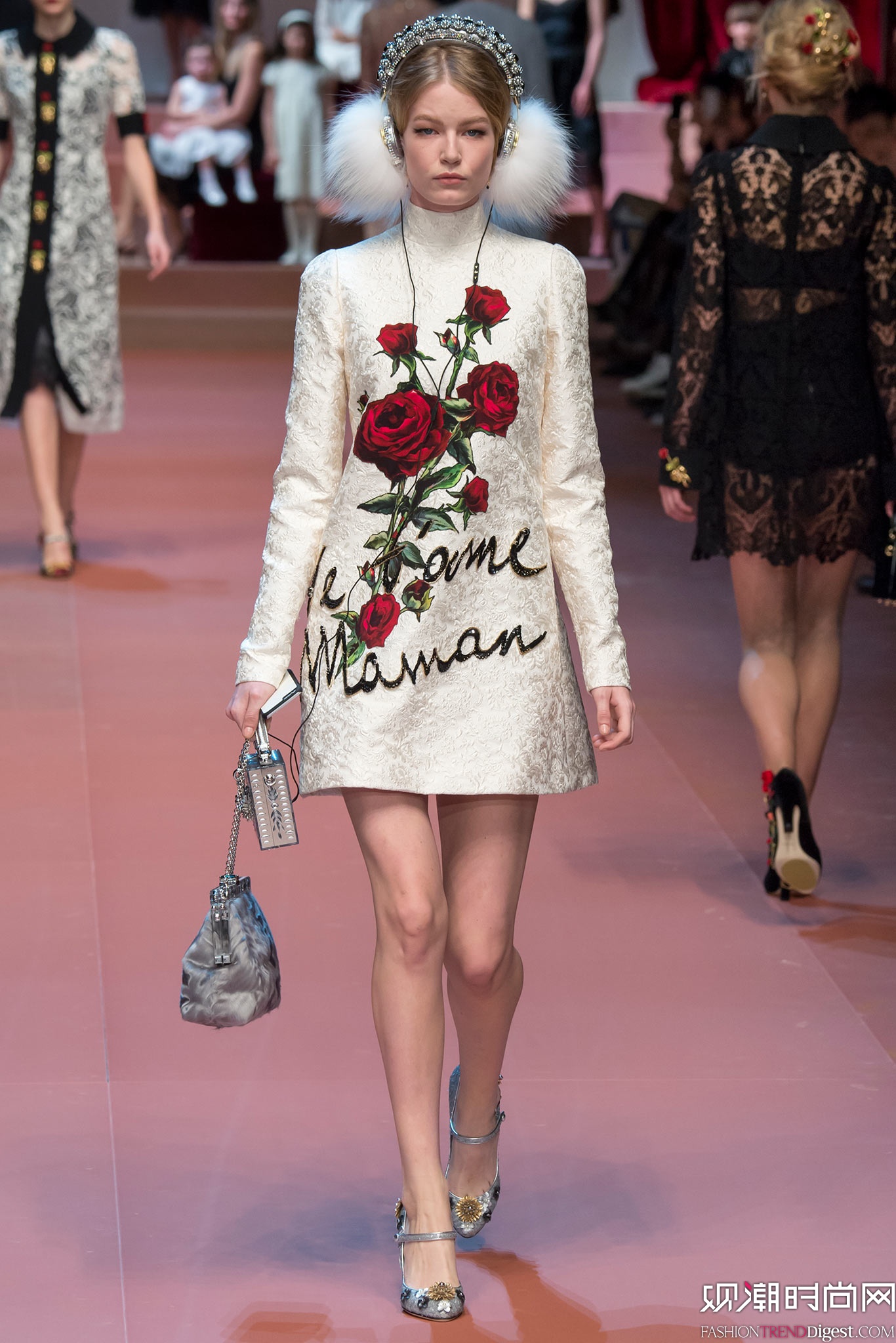 Dolce & Gabbana 2015�ﶬʱװ��ϵ���㳡����ͼƬ