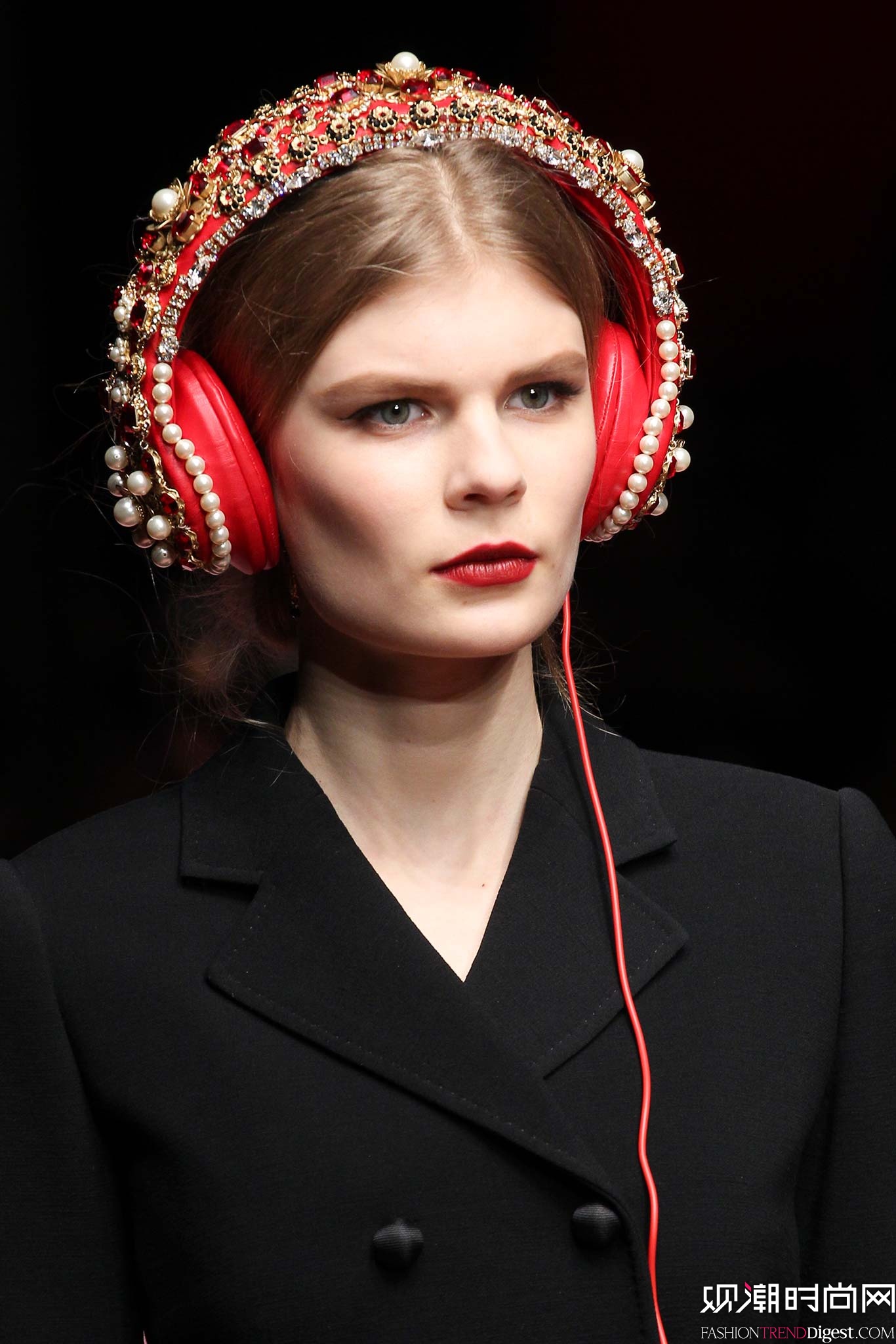 Dolce & Gabbana 2015�ﶬʱװ��ϵ���㳡����ͼƬ