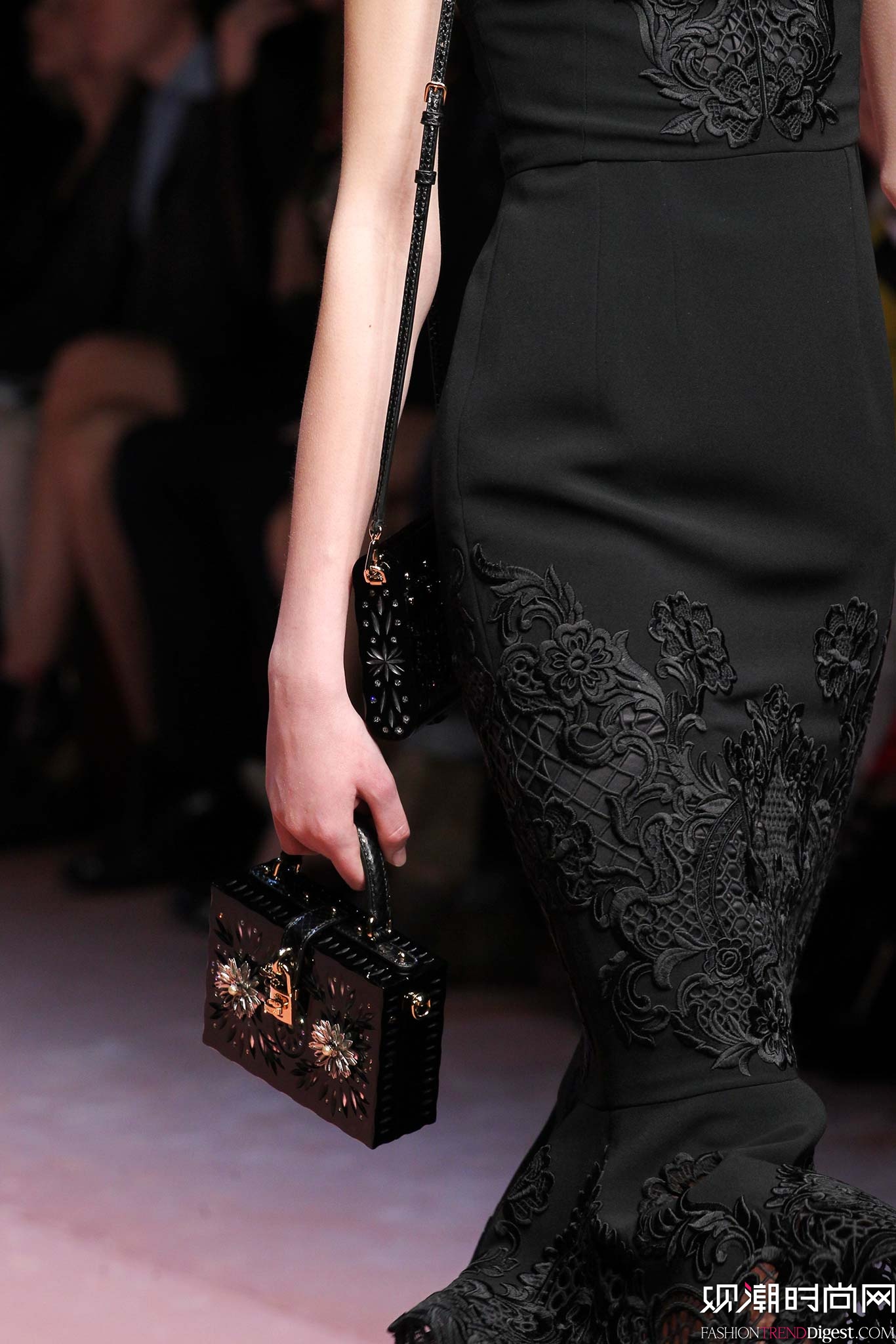Dolce & Gabbana 2015�ﶬʱװ��ϵ���㳡����ͼƬ