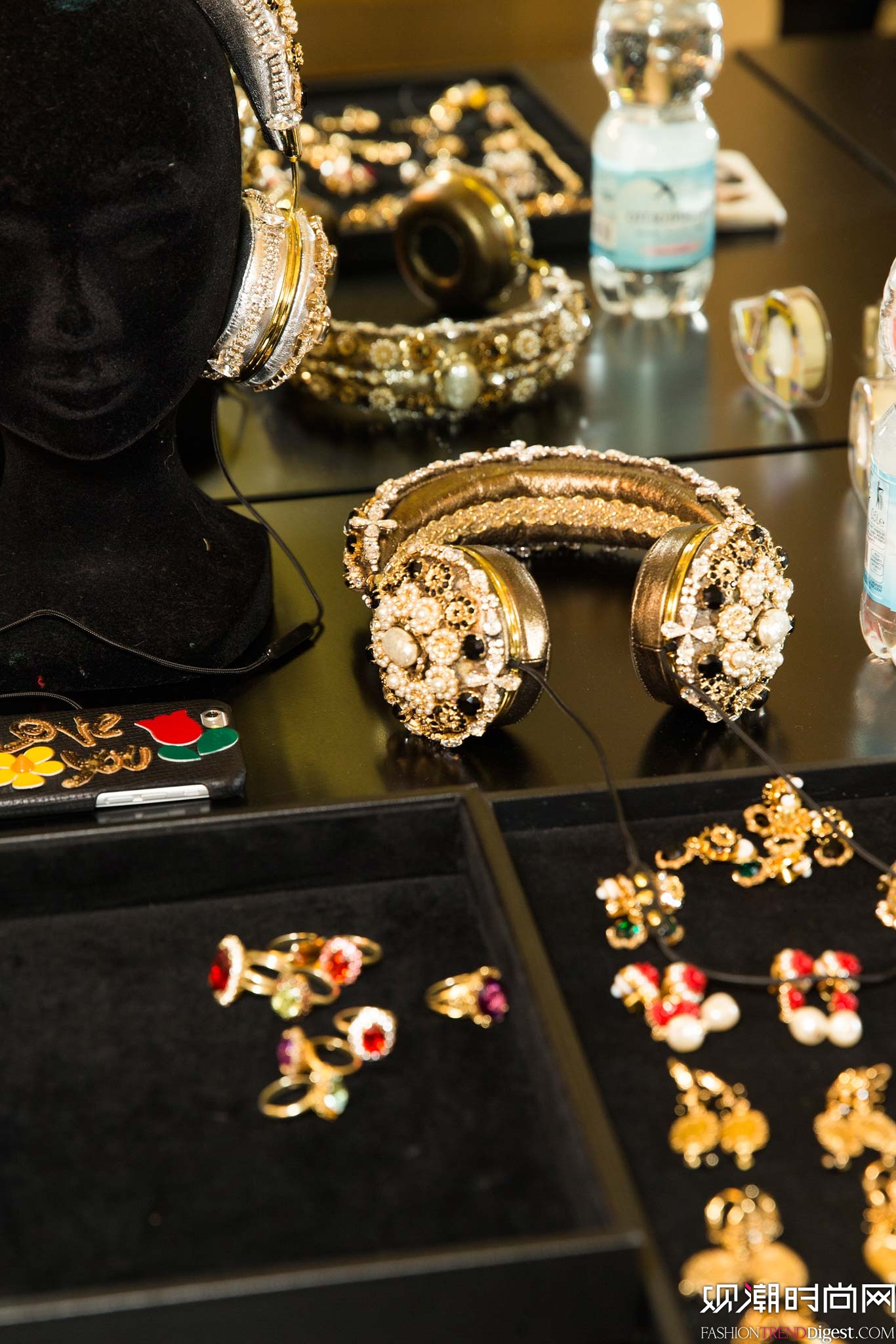 Dolce & Gabbana 2015�ﶬʱװ��ϵ���㳡����ͼƬ