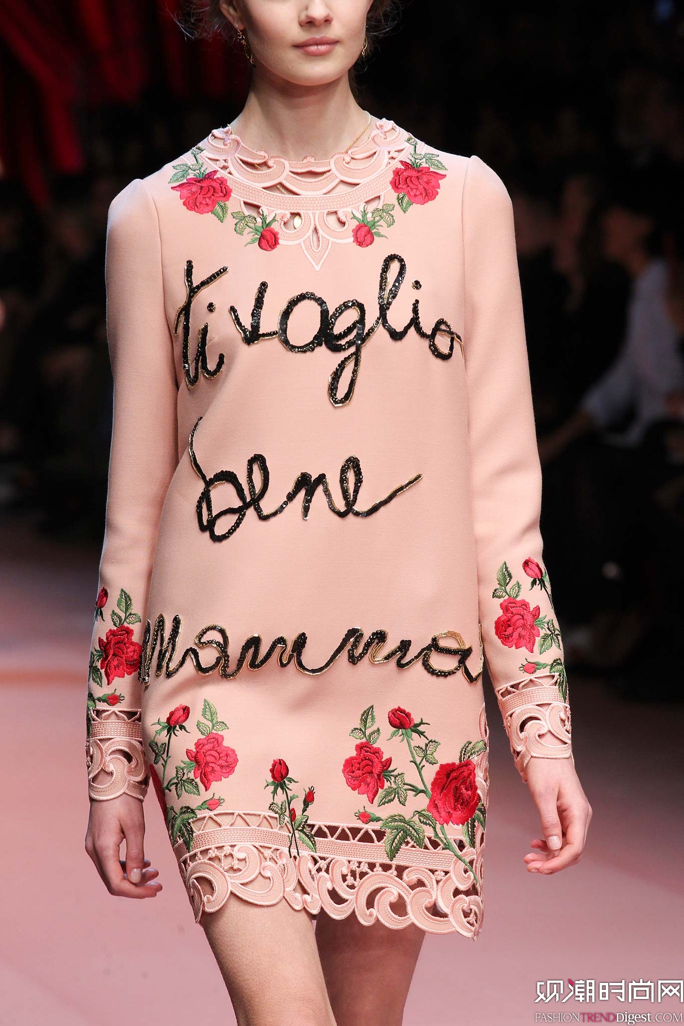 Dolce & Gabbana 2015�ﶬʱװ��ϵ���㳡����ͼƬ