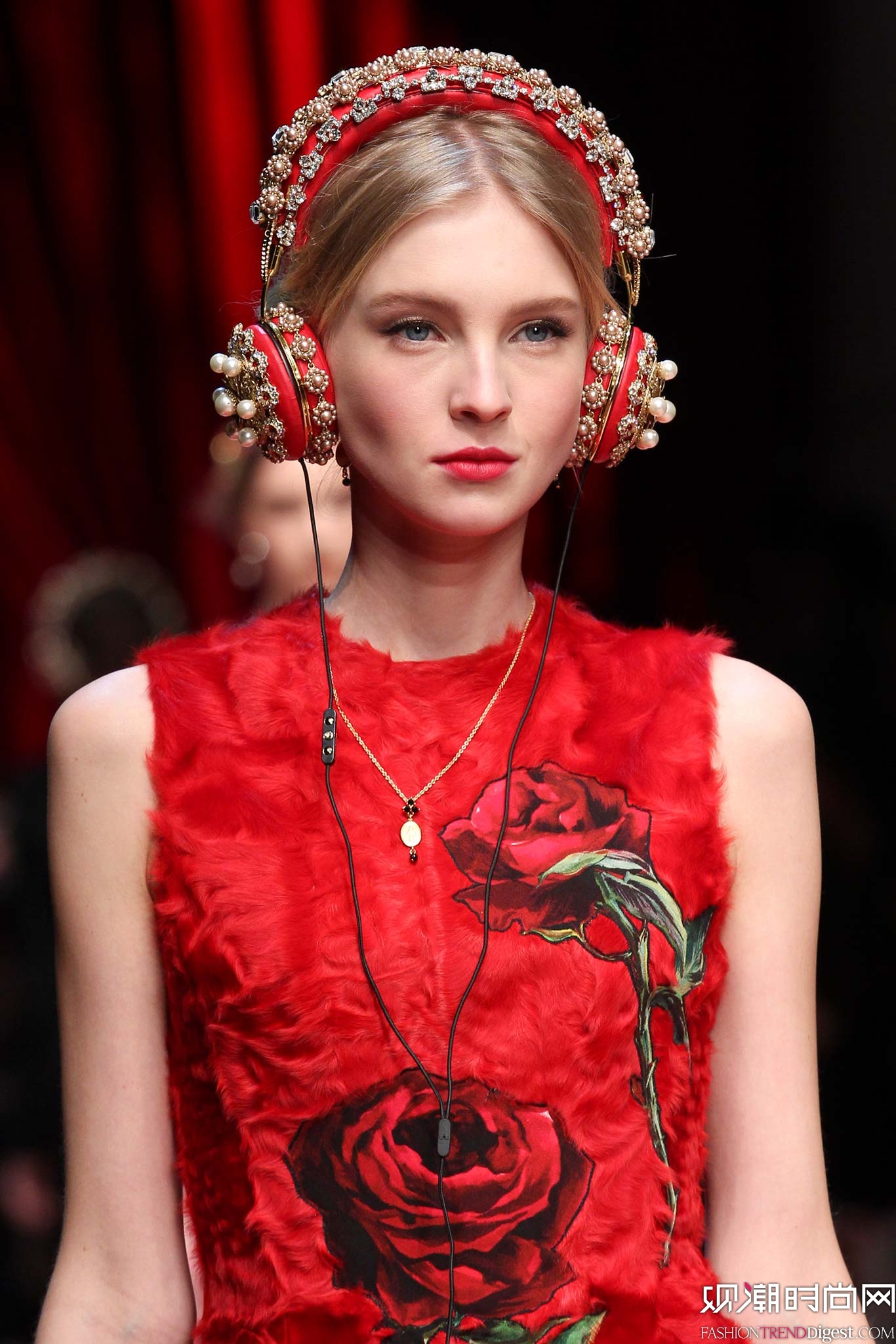 Dolce & Gabbana 2015�ﶬʱװ��ϵ���㳡����ͼƬ