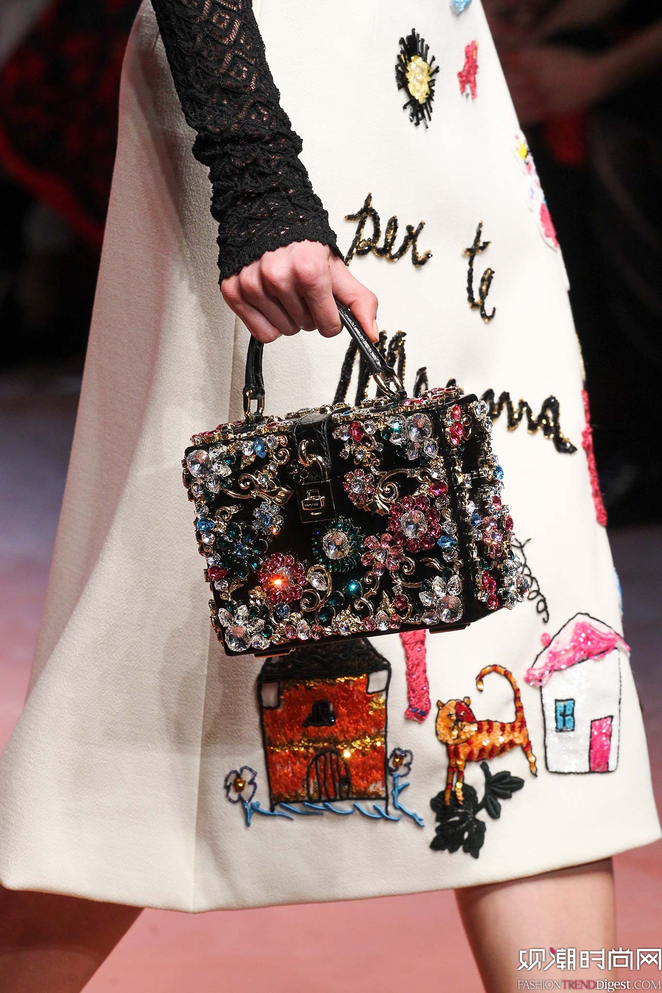 Dolce & Gabbana 2015�ﶬʱװ��ϵ���㳡����ͼƬ