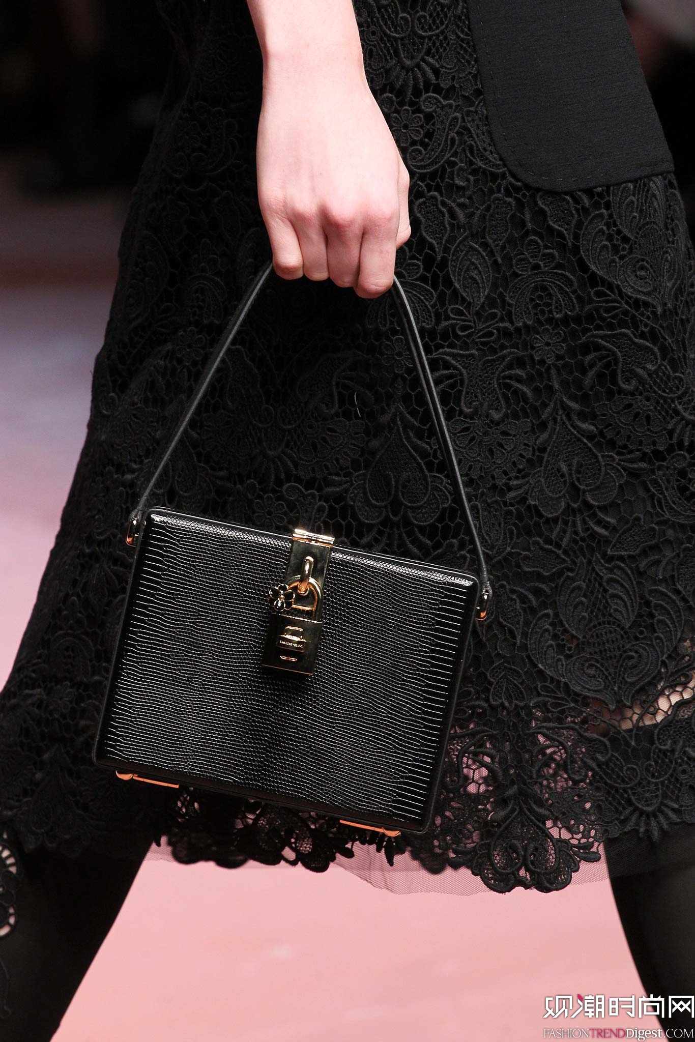 Dolce & Gabbana 2015�ﶬʱװ��ϵ���㳡����ͼƬ