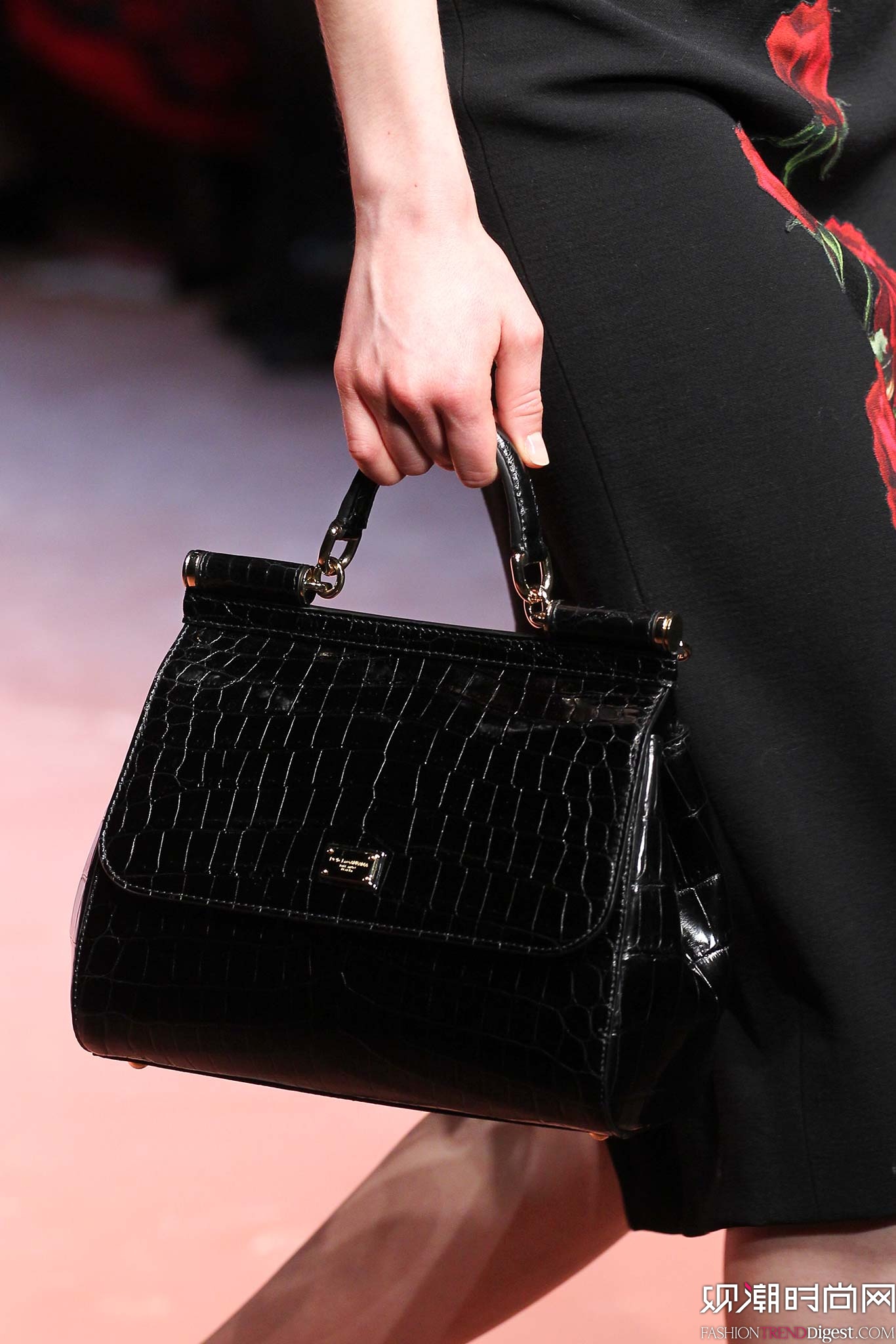 Dolce & Gabbana 2015�ﶬʱװ��ϵ���㳡����ͼƬ