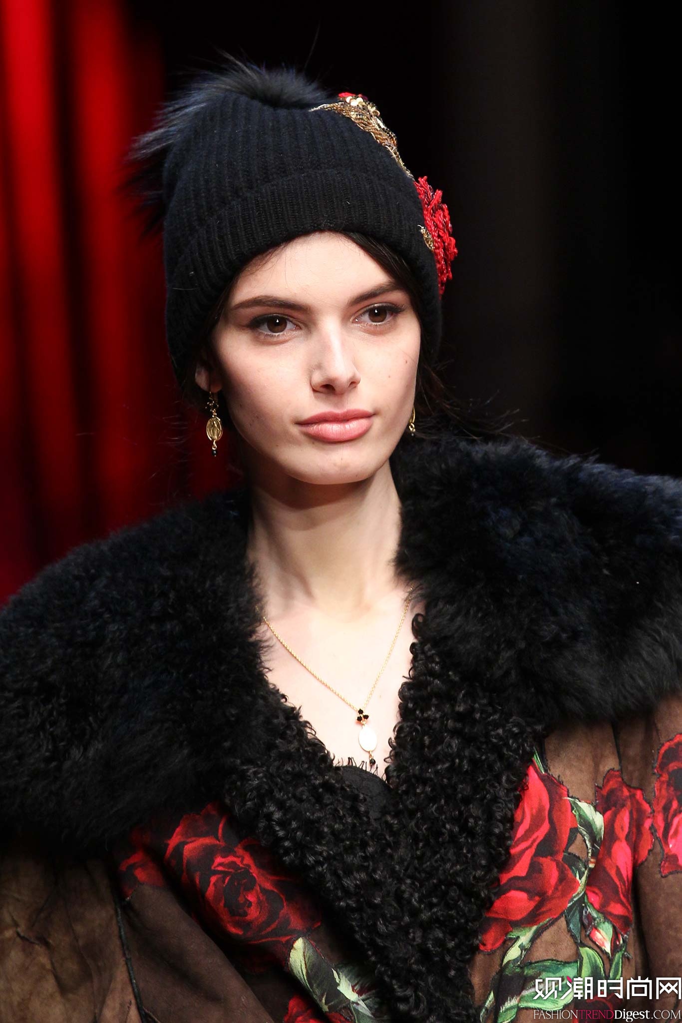 Dolce & Gabbana 2015�ﶬʱװ��ϵ���㳡����ͼƬ
