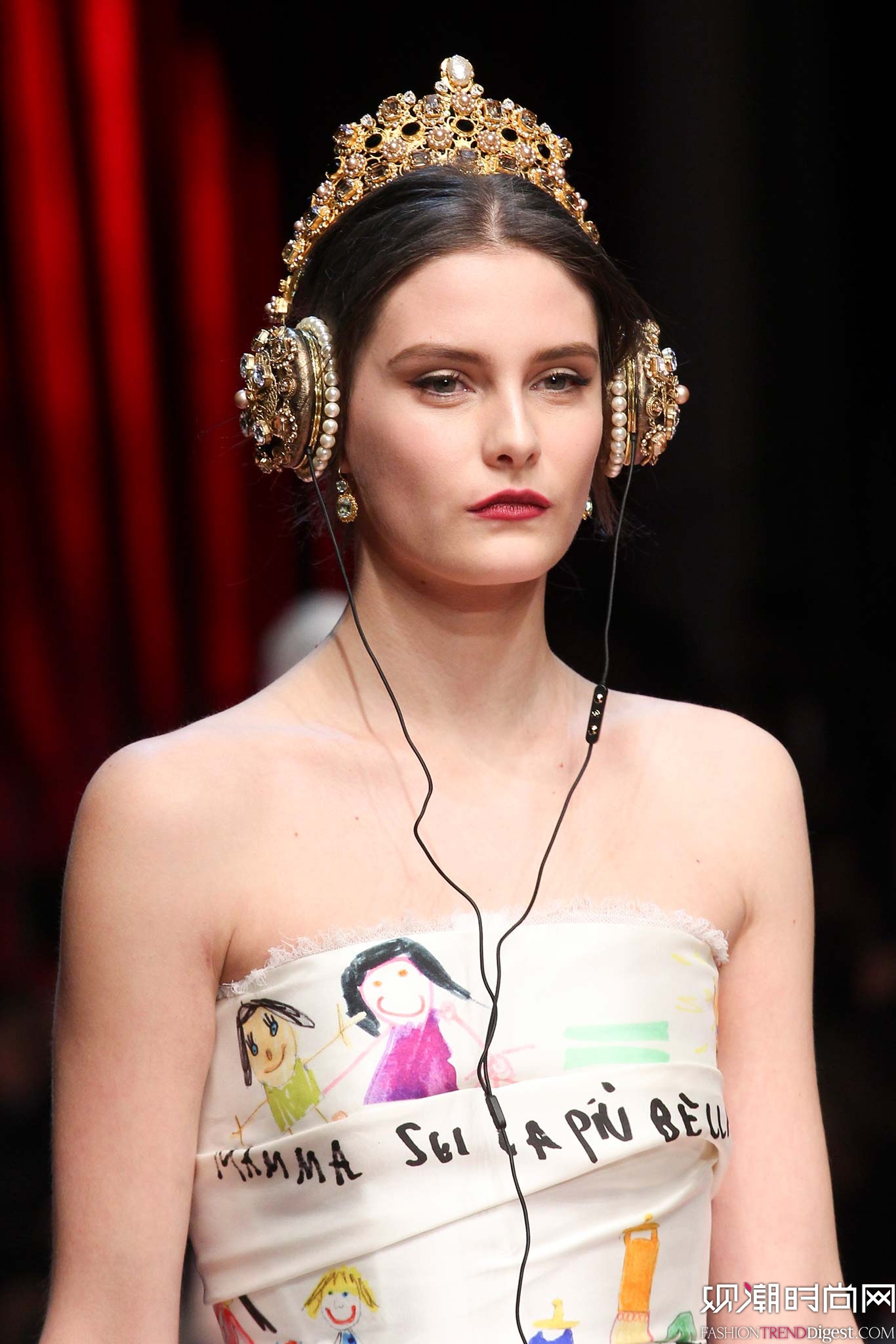 Dolce & Gabbana 2015�ﶬʱװ��ϵ���㳡����ͼƬ