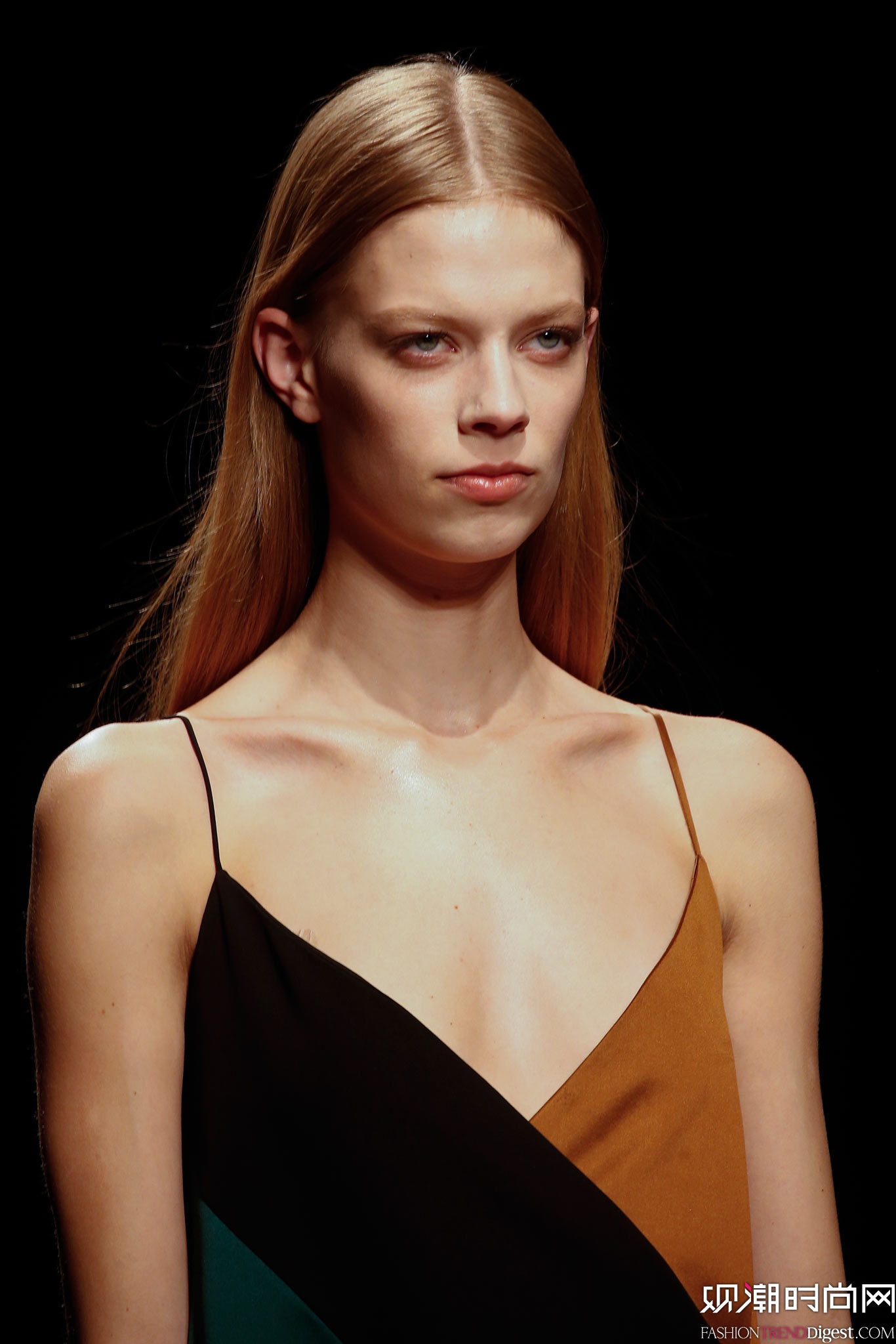 Salvatore Ferragamo 2015�ﶬʱװ��ϵ���㳡����ͼƬ