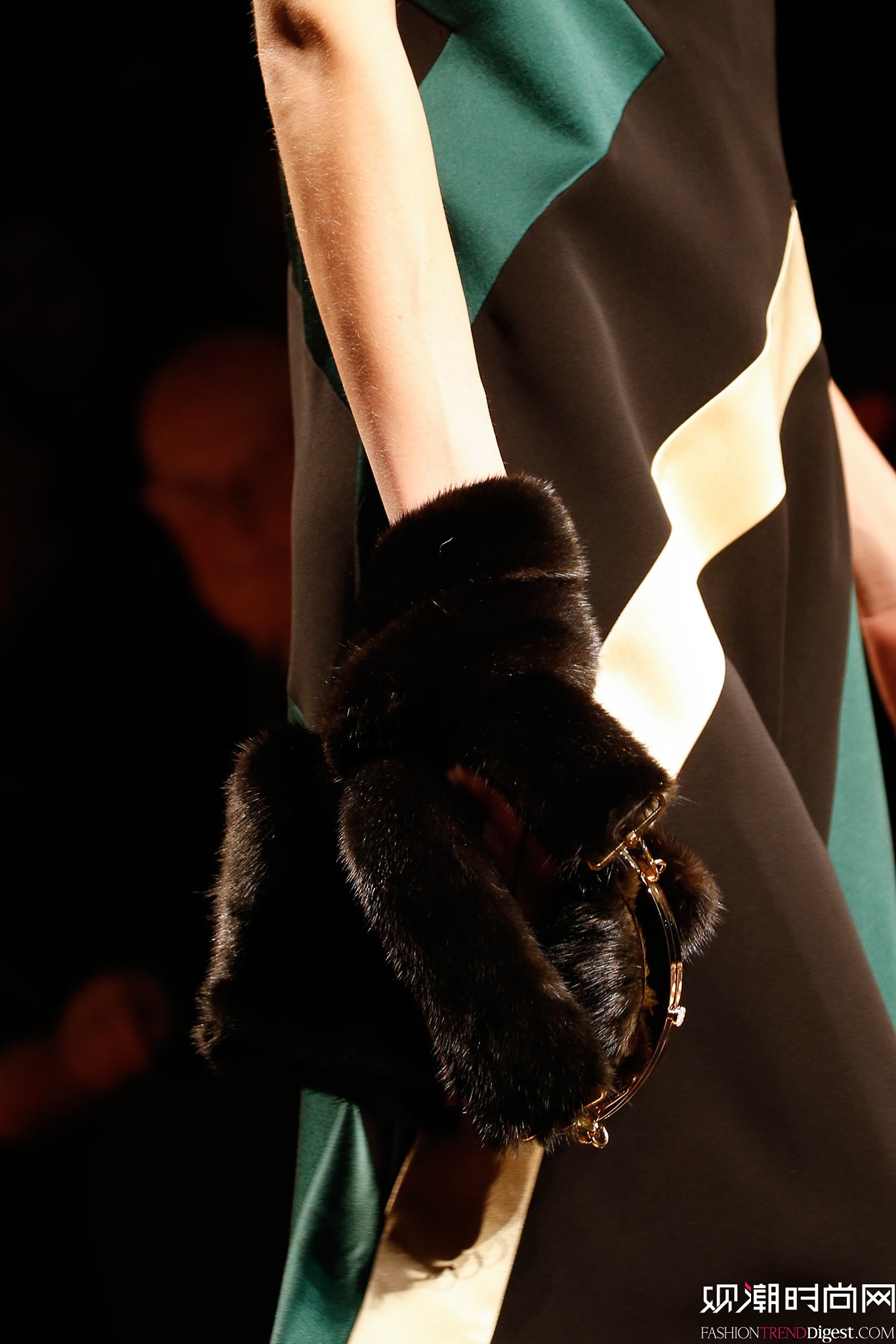 Salvatore Ferragamo 2015�ﶬʱװ��ϵ���㳡����ͼƬ