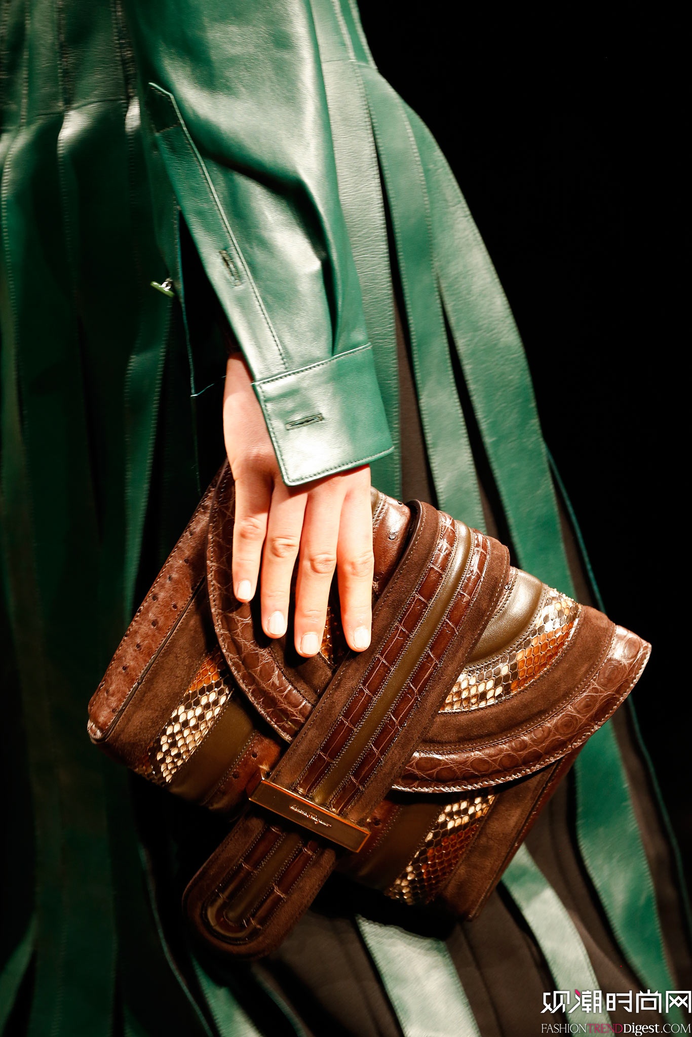 Salvatore Ferragamo 2015�ﶬʱװ��ϵ���㳡����ͼƬ