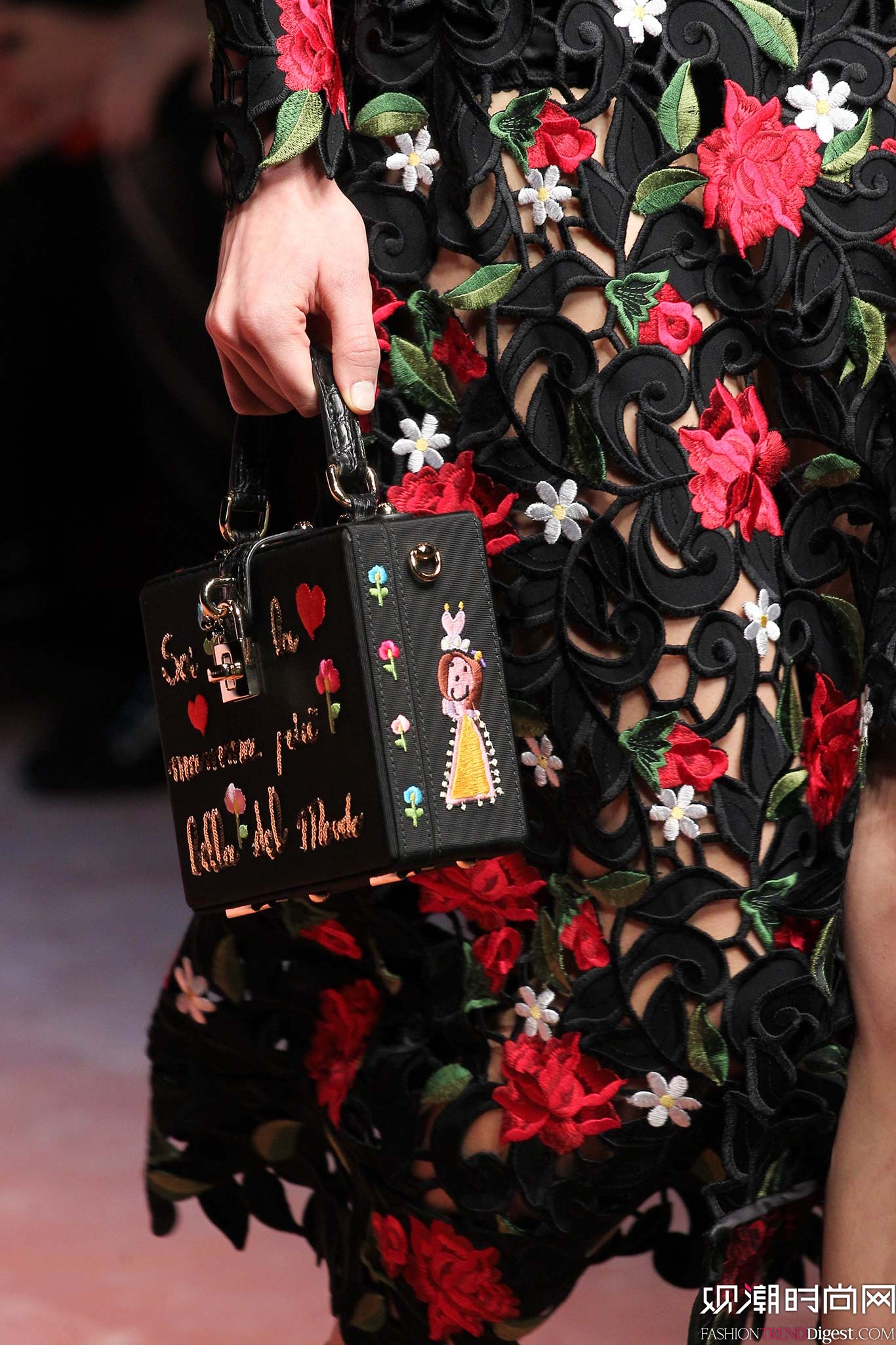 Dolce & Gabbana 2015�ﶬʱװ��ϵ���㳡����ͼƬ