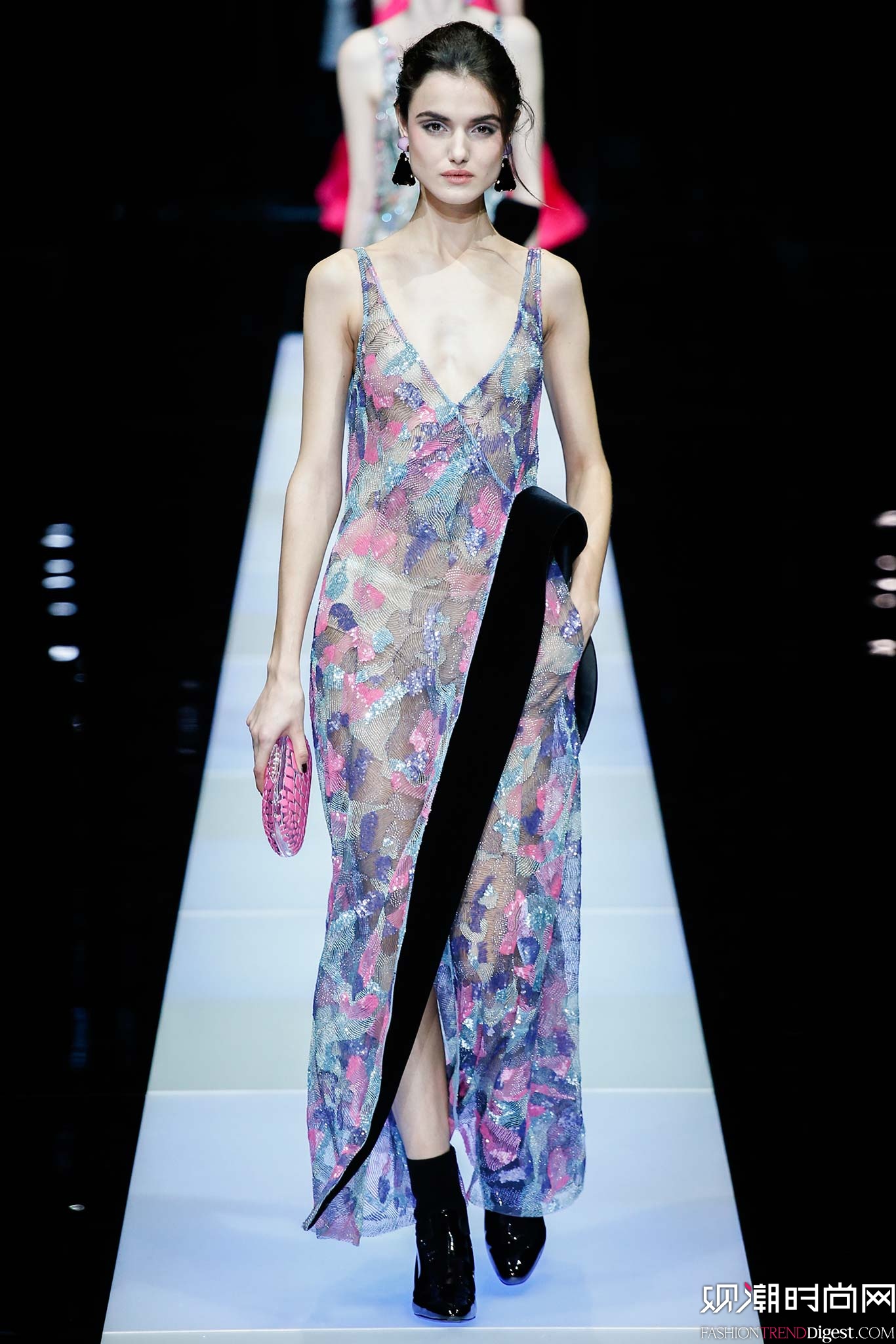 Giorgio Armani 2015ﶬʱװϵ㳡ͼƬ