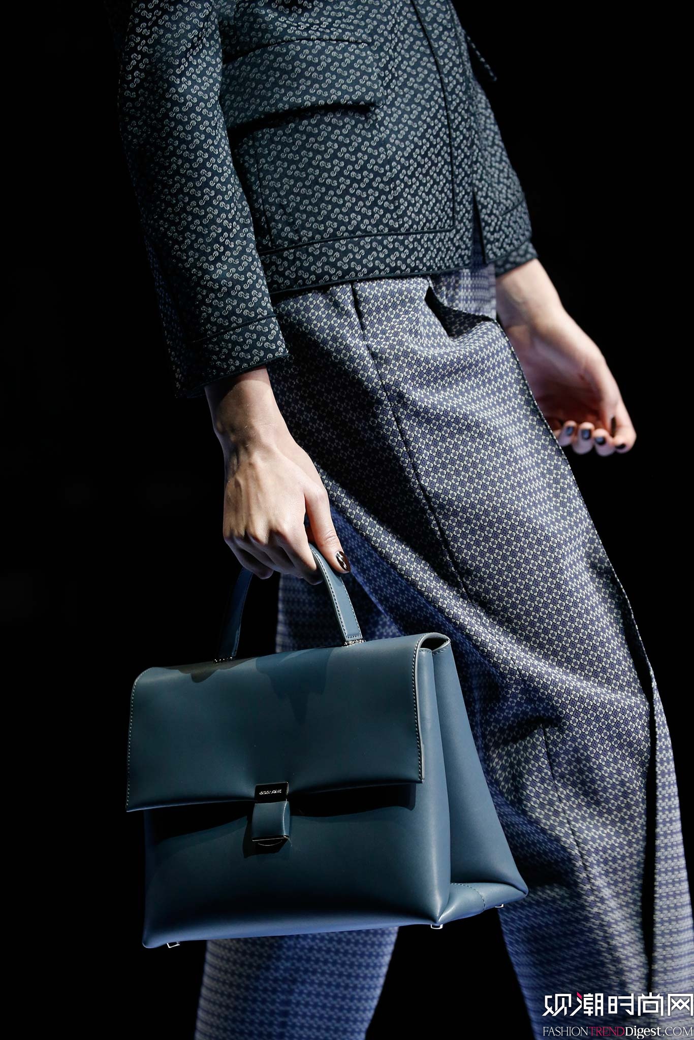 Giorgio Armani 2015�ﶬʱװ��ϵ���㳡����ͼƬ