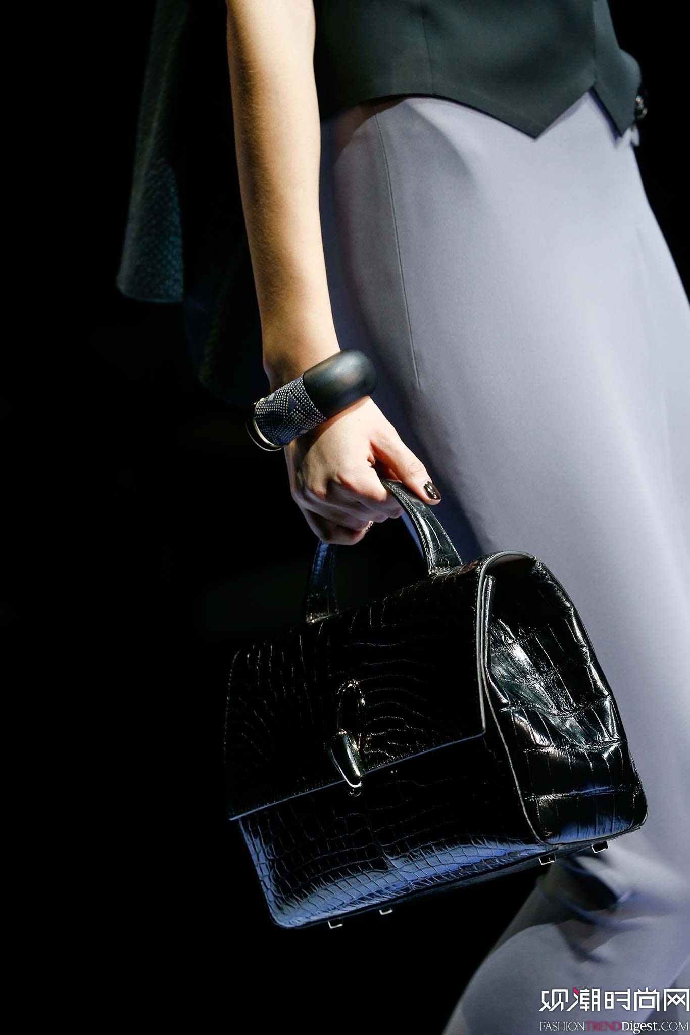 Giorgio Armani 2015�ﶬʱװ��ϵ���㳡����ͼƬ