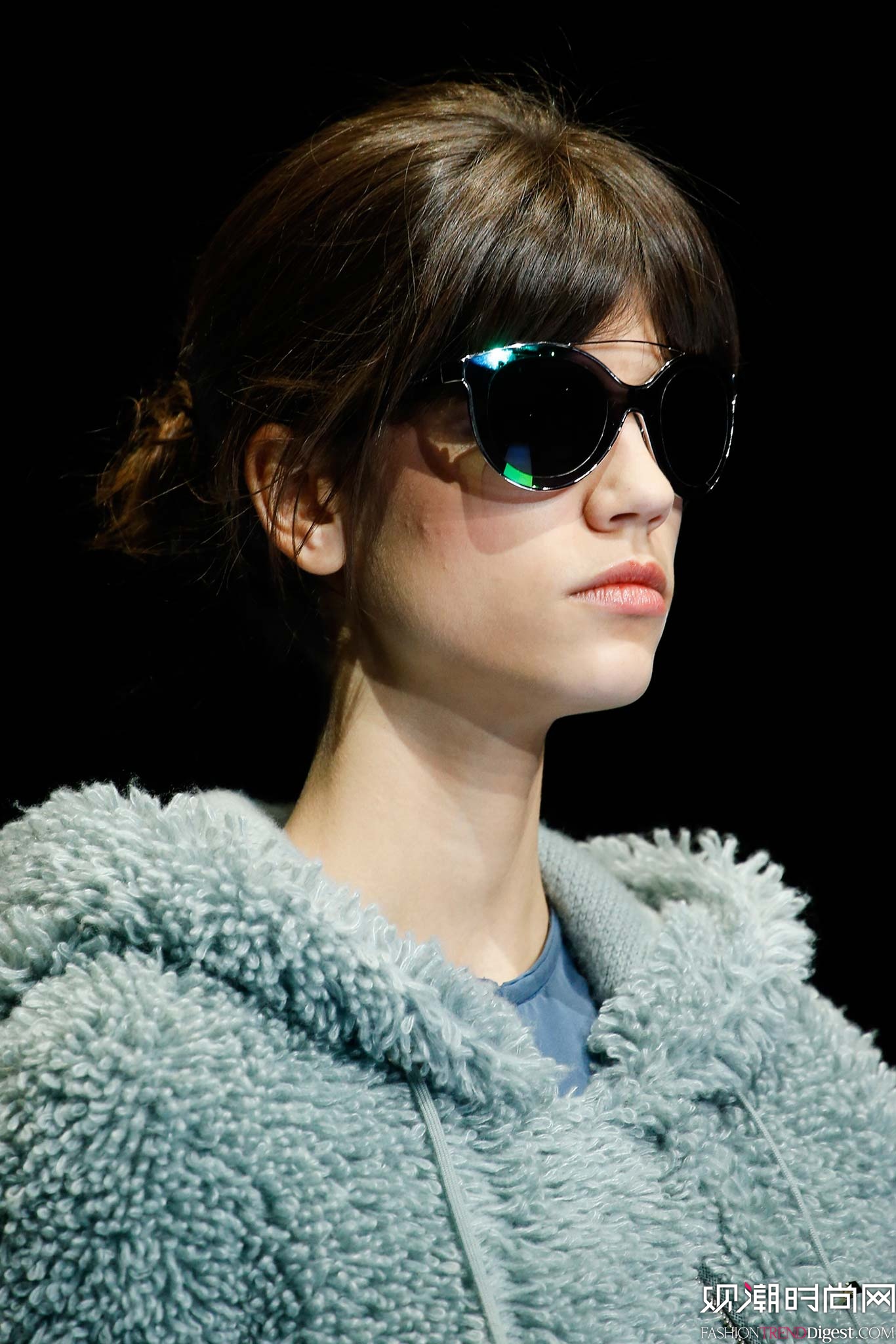 Giorgio Armani 2015�ﶬʱװ��ϵ���㳡����ͼƬ