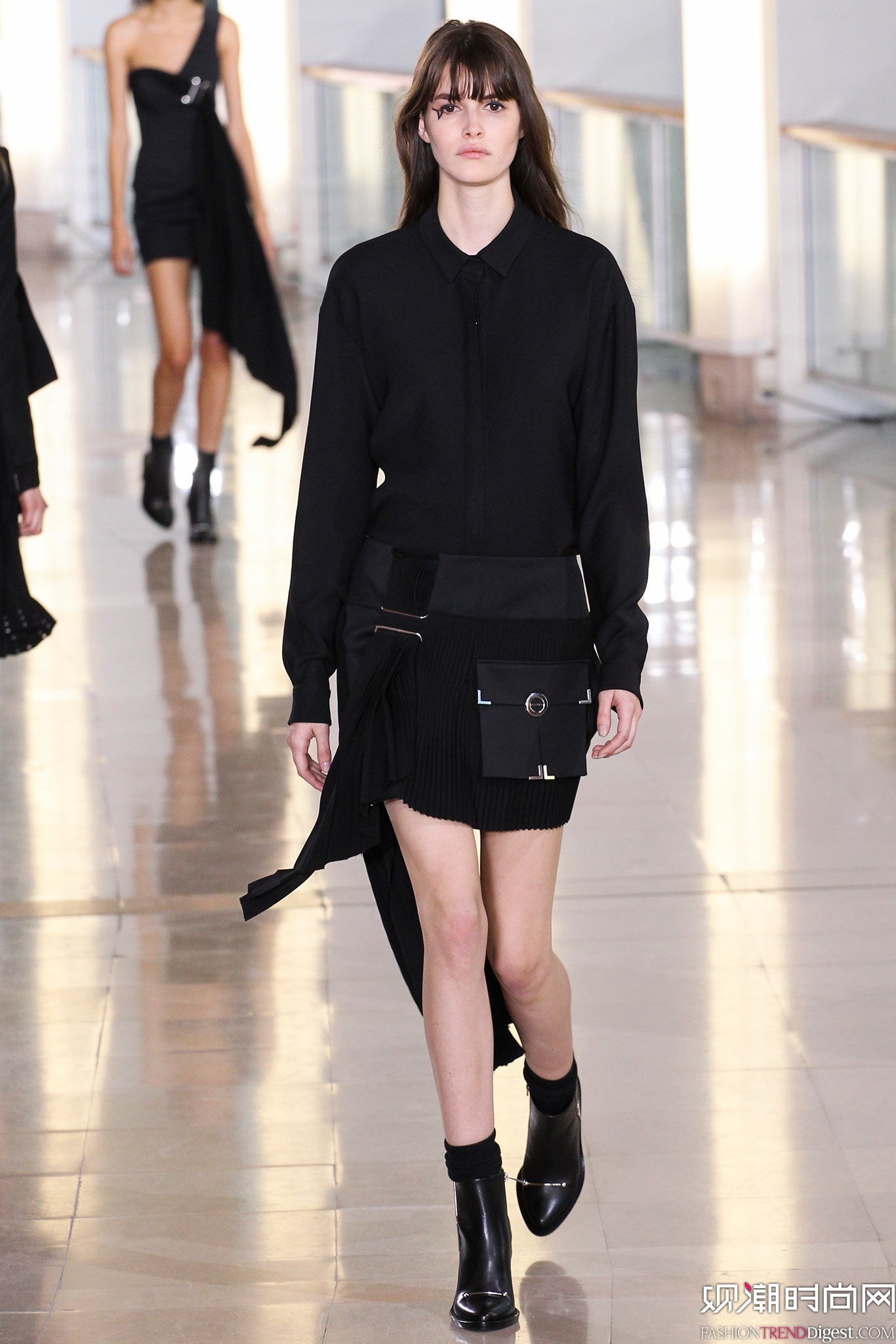 Anthony Vaccarello 2015ﶬʱװϵ㳡ͼƬ