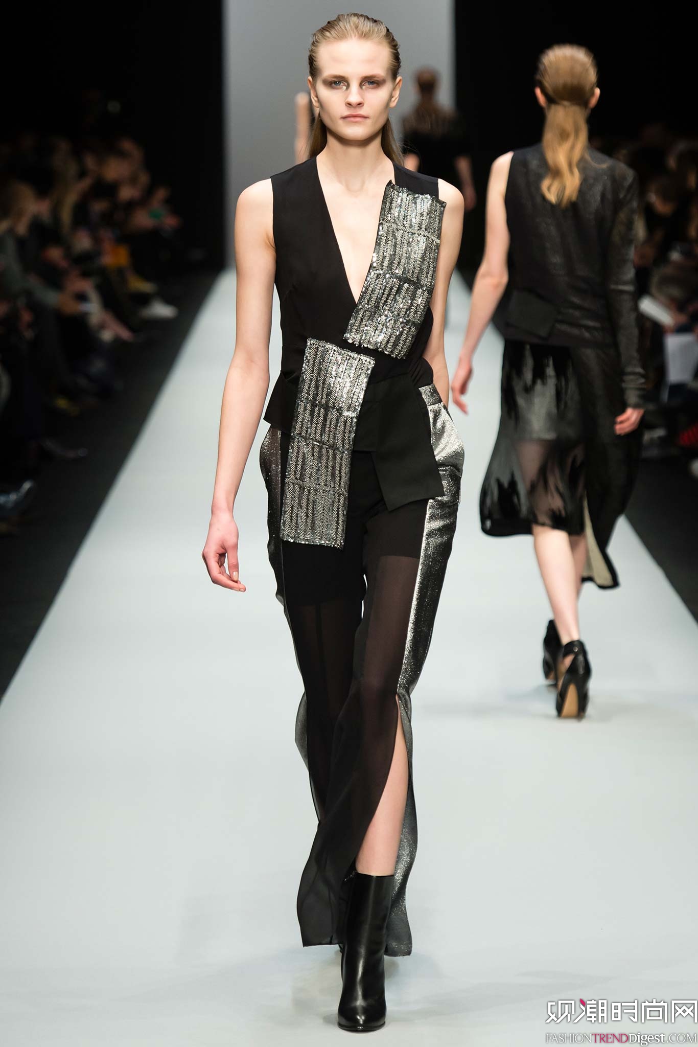 Guy Laroche 2015ﶬʱװϵ㳡ͼƬ