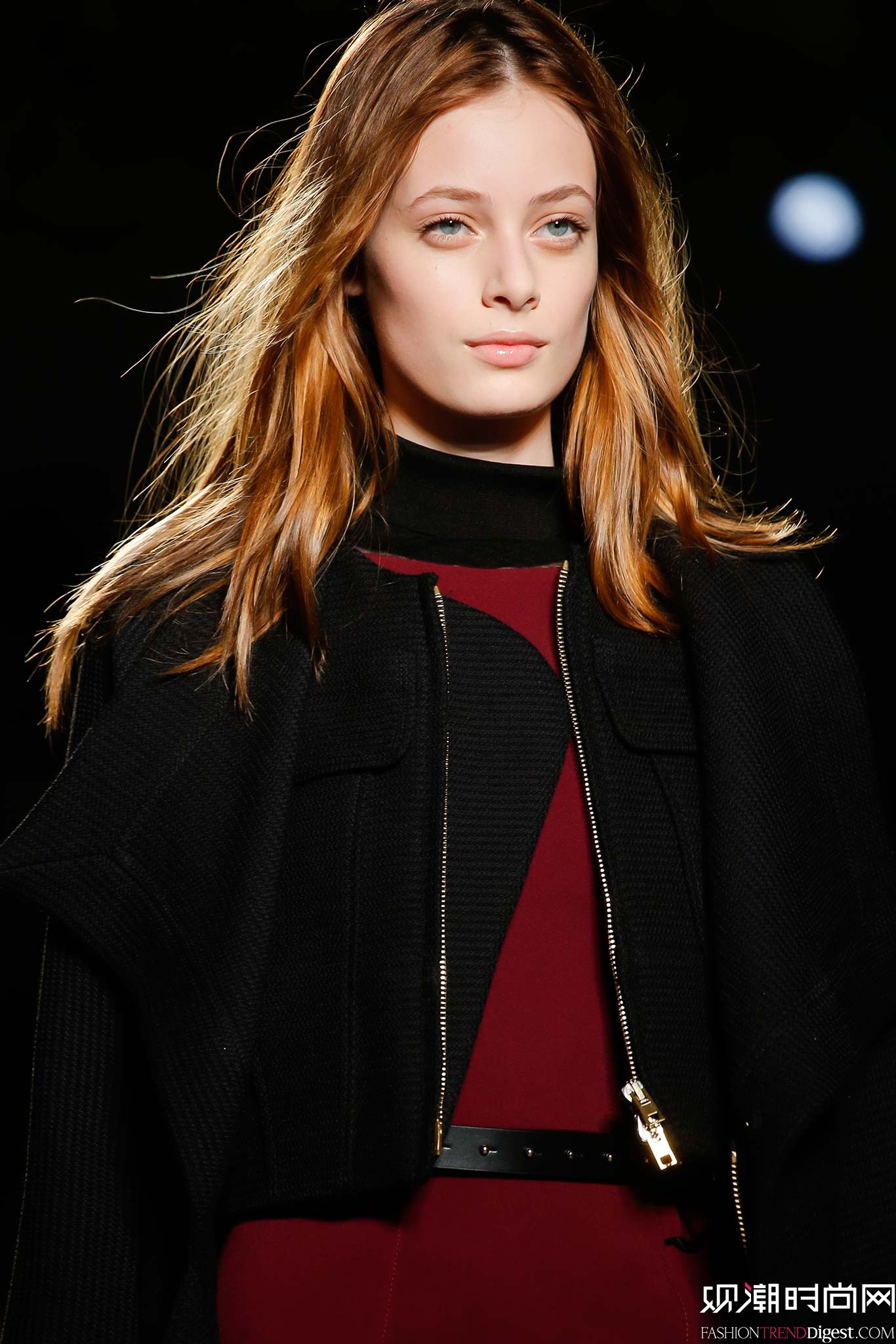 Roland Mouret 2015ﶬrbϵDƬ