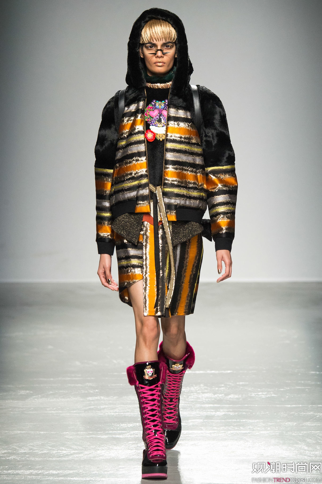 Manish Arora 2015ﶬʱװϵ㳡ͼƬ