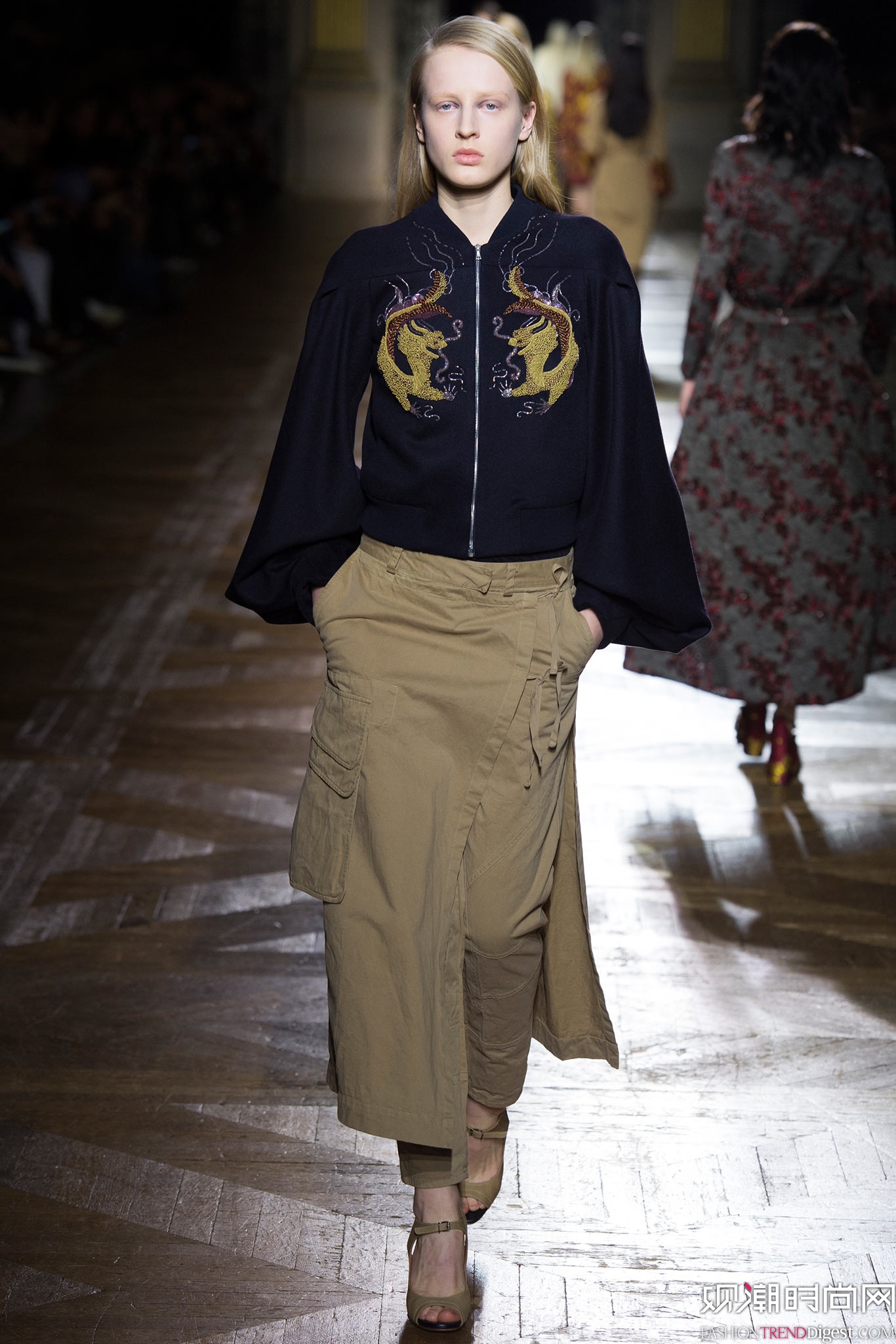 Dries Van Noten 2015ﶬʱװϵ㳡ͼƬ