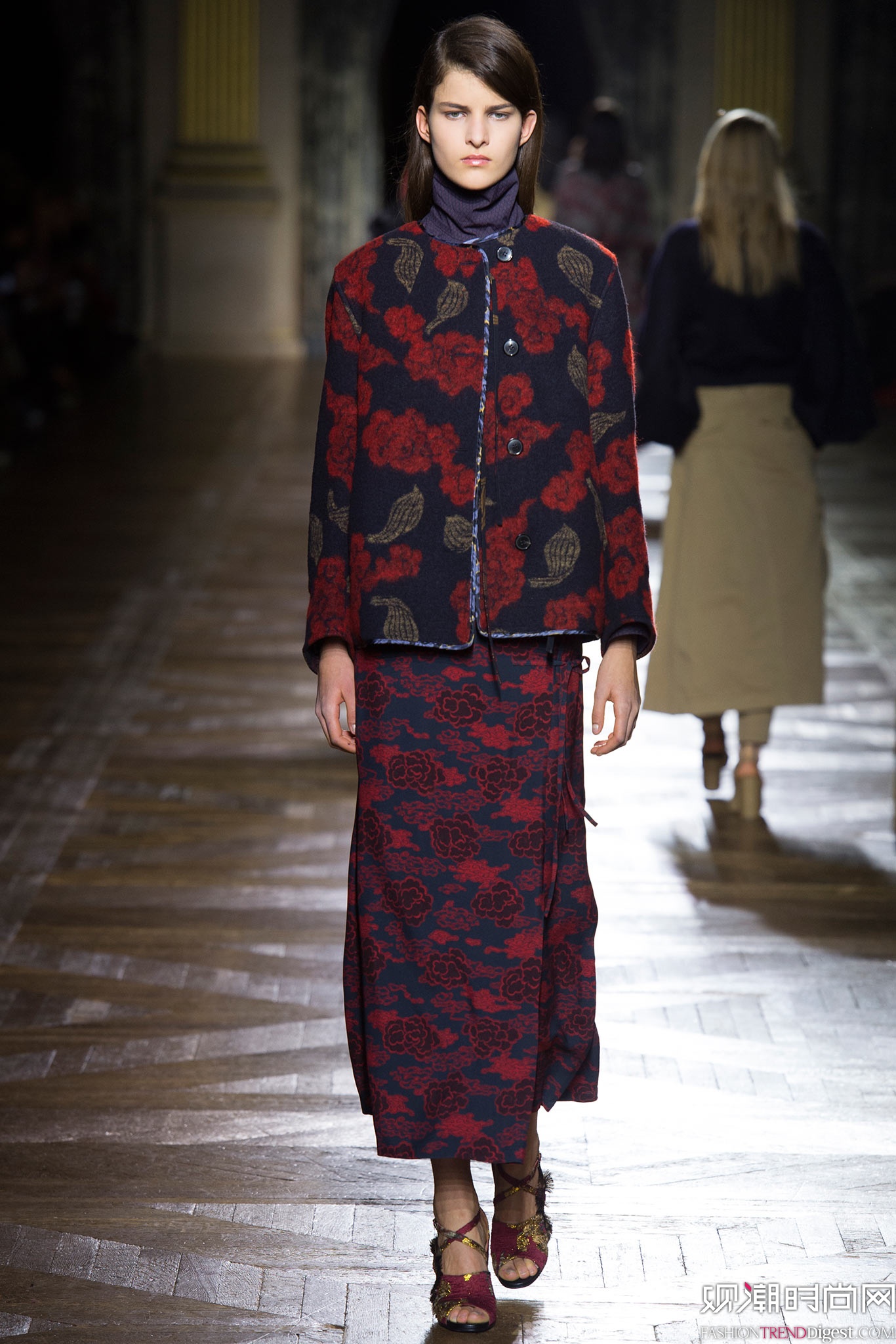 Dries Van Noten 2015ﶬʱװϵ㳡ͼƬ