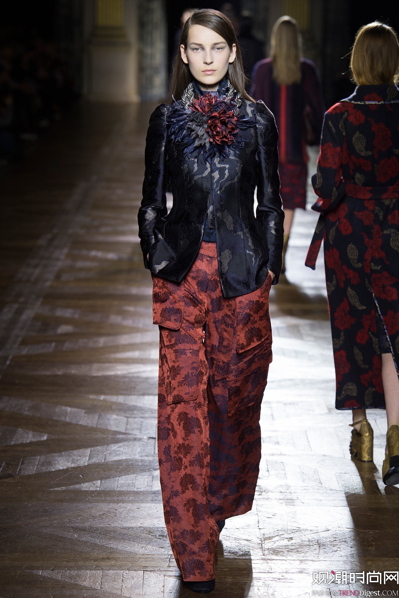 Dries Van Noten 2015ﶬʱװϵ㳡ͼƬ