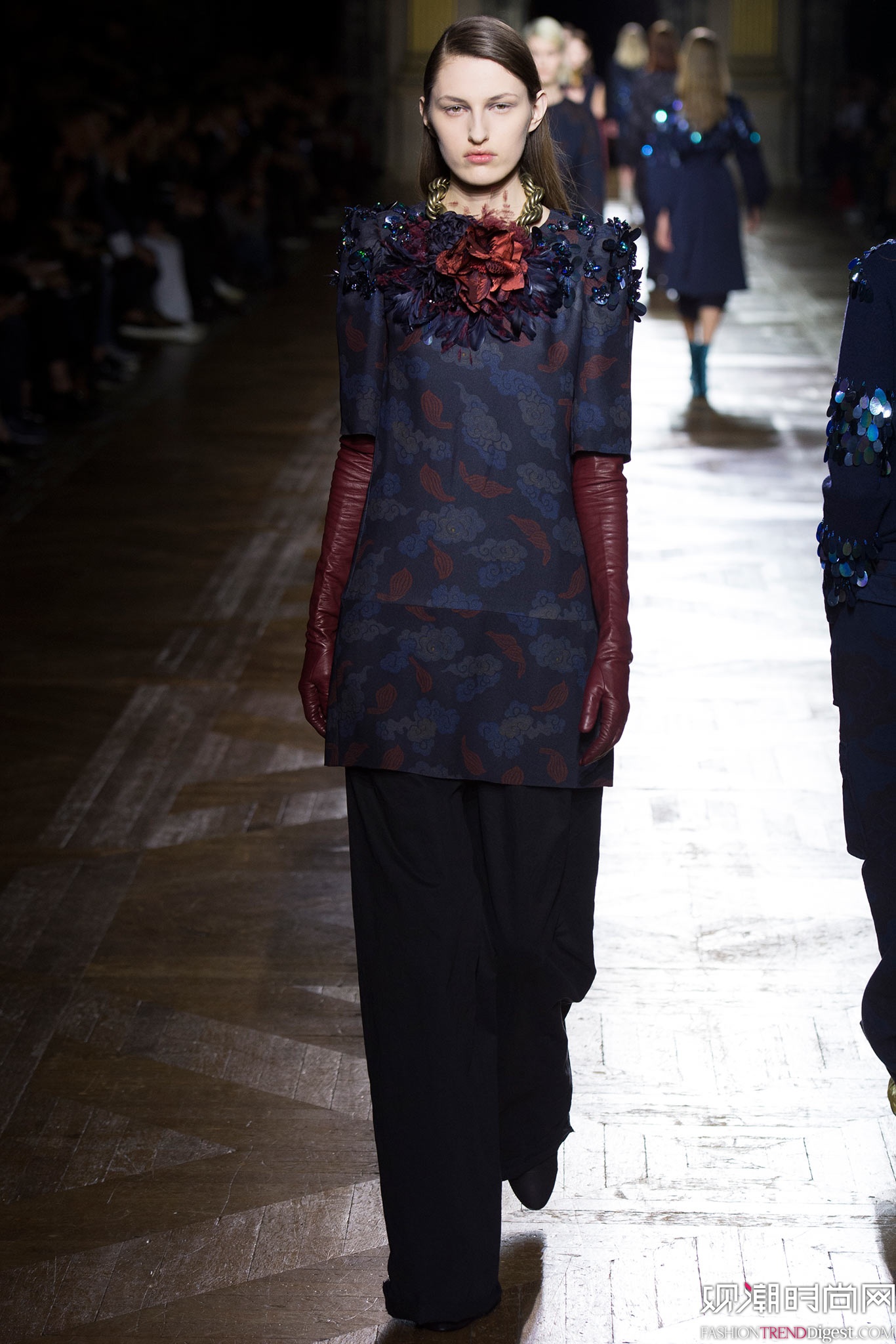 Dries Van Noten 2015ﶬʱװϵ㳡ͼƬ