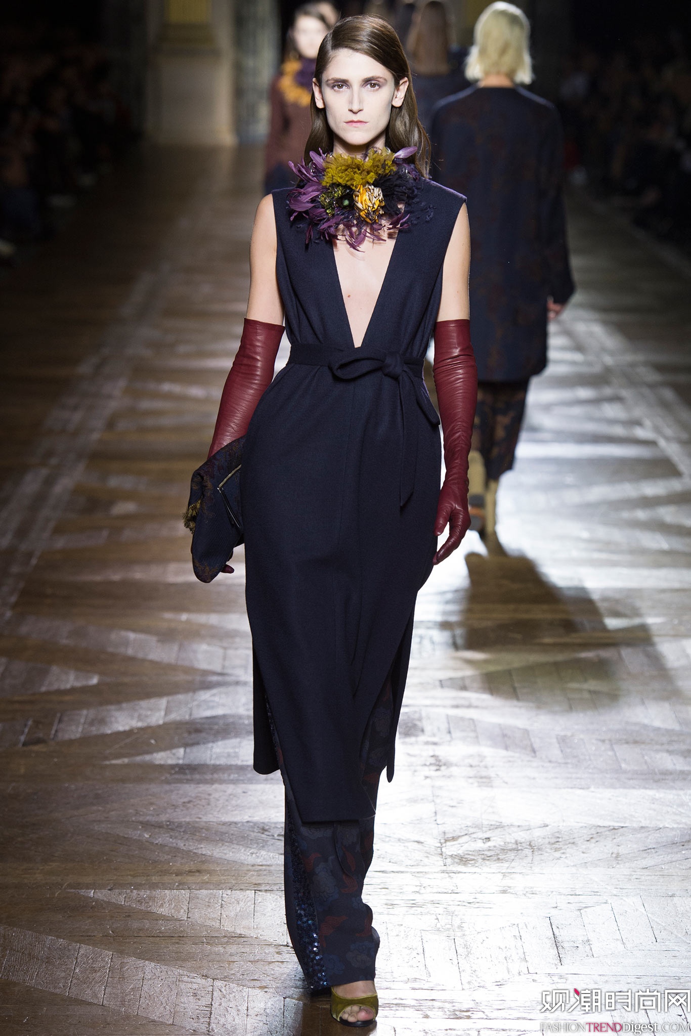 Dries Van Noten 2015ﶬʱװϵ㳡ͼƬ