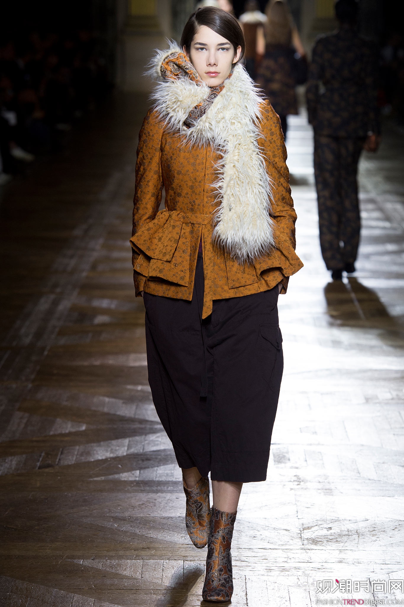 Dries Van Noten 2015ﶬʱװϵ㳡ͼƬ