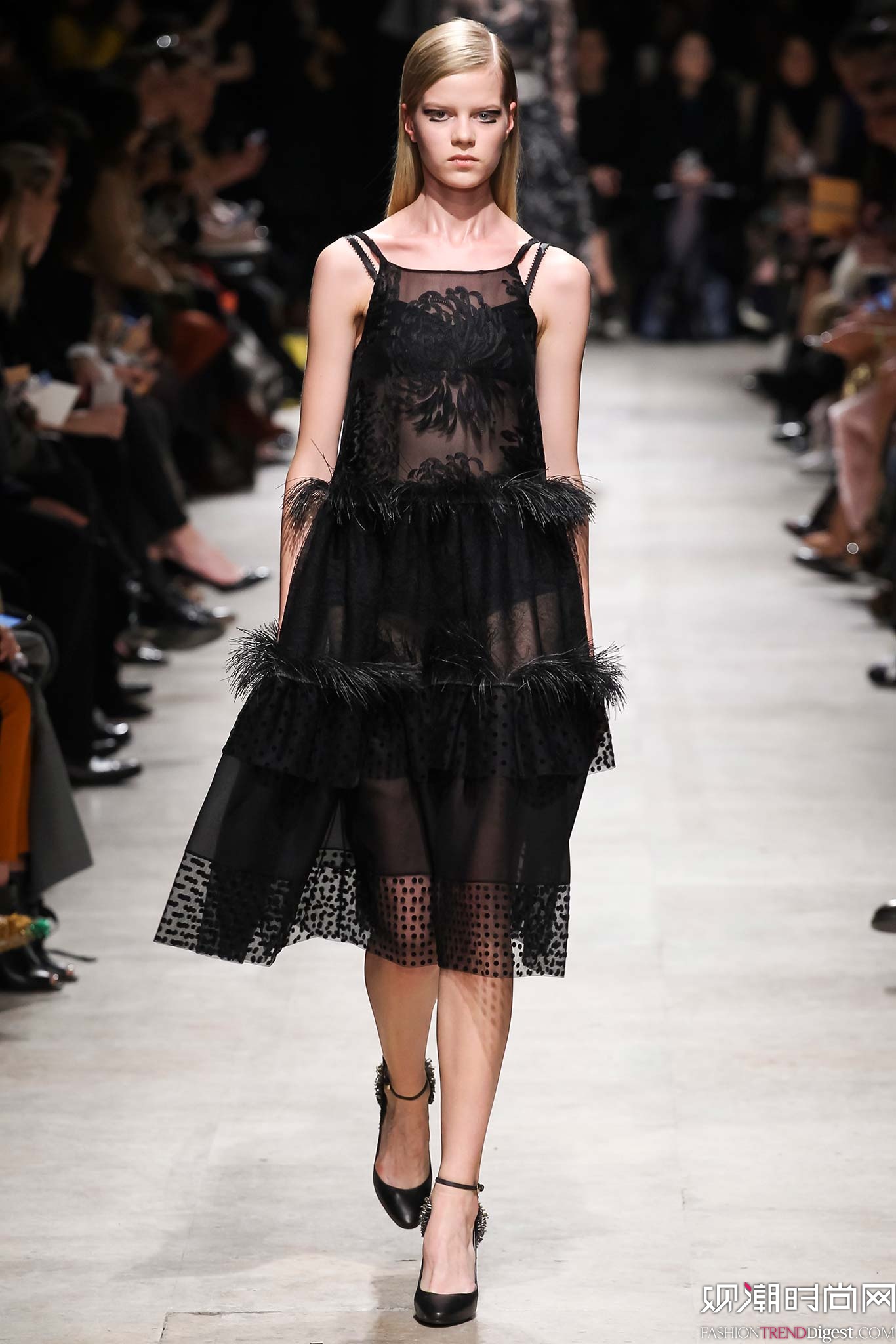 Rochas 2015ﶬʱװϵ㳡ͼƬ