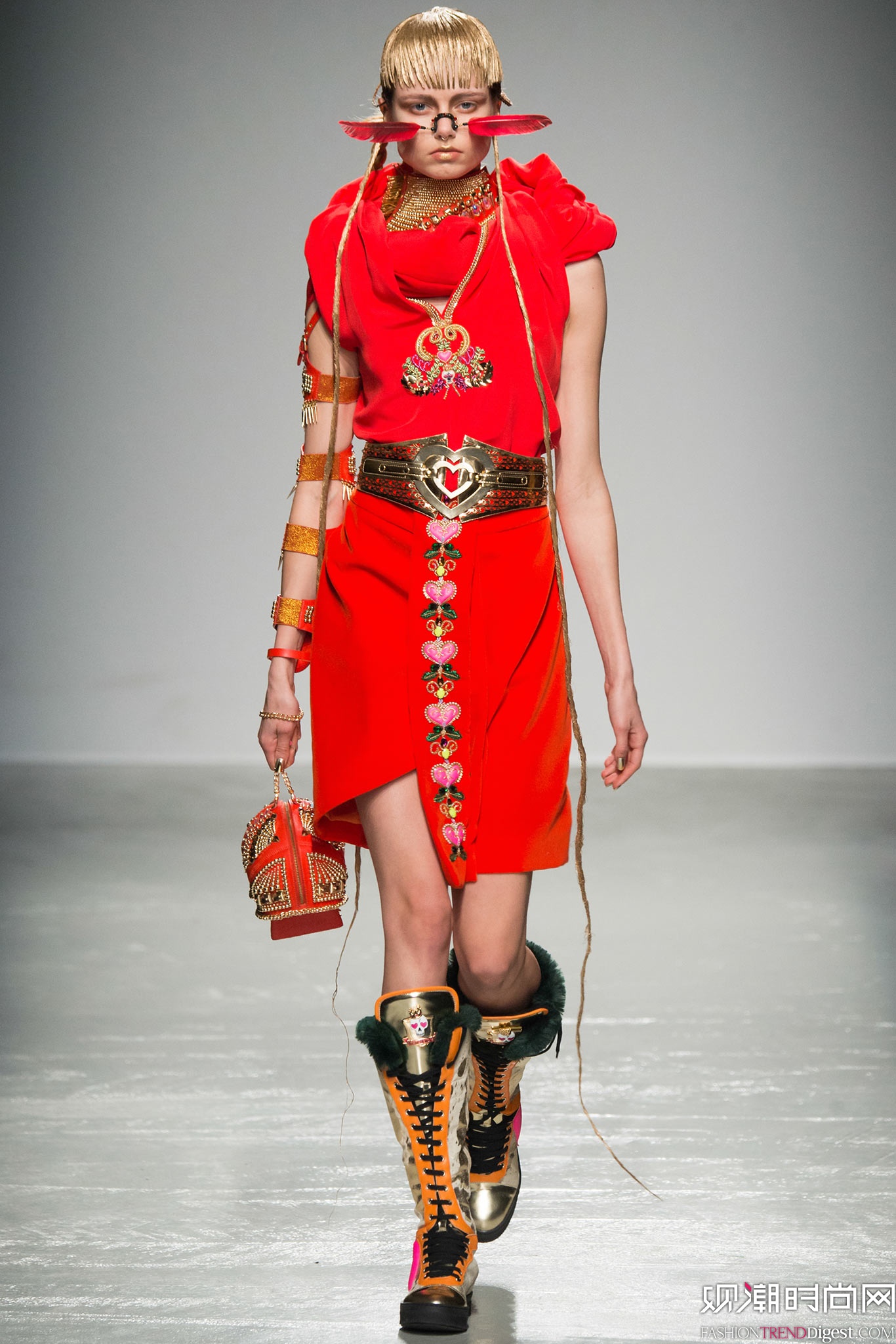 Manish Arora 2015ﶬʱװϵ㳡ͼƬ