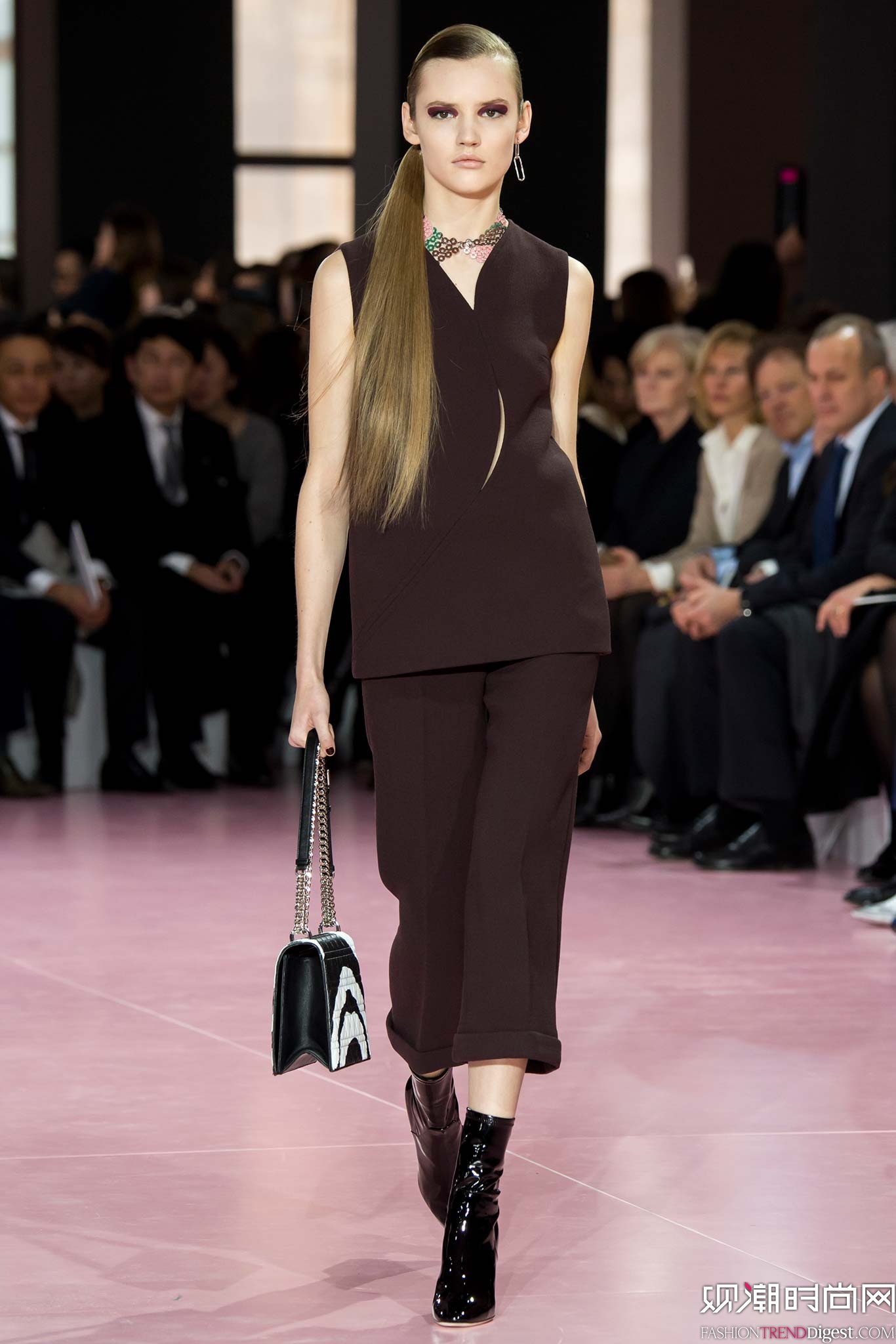 Christian Dior 2015ﶬʱװϵ㳡ͼƬ