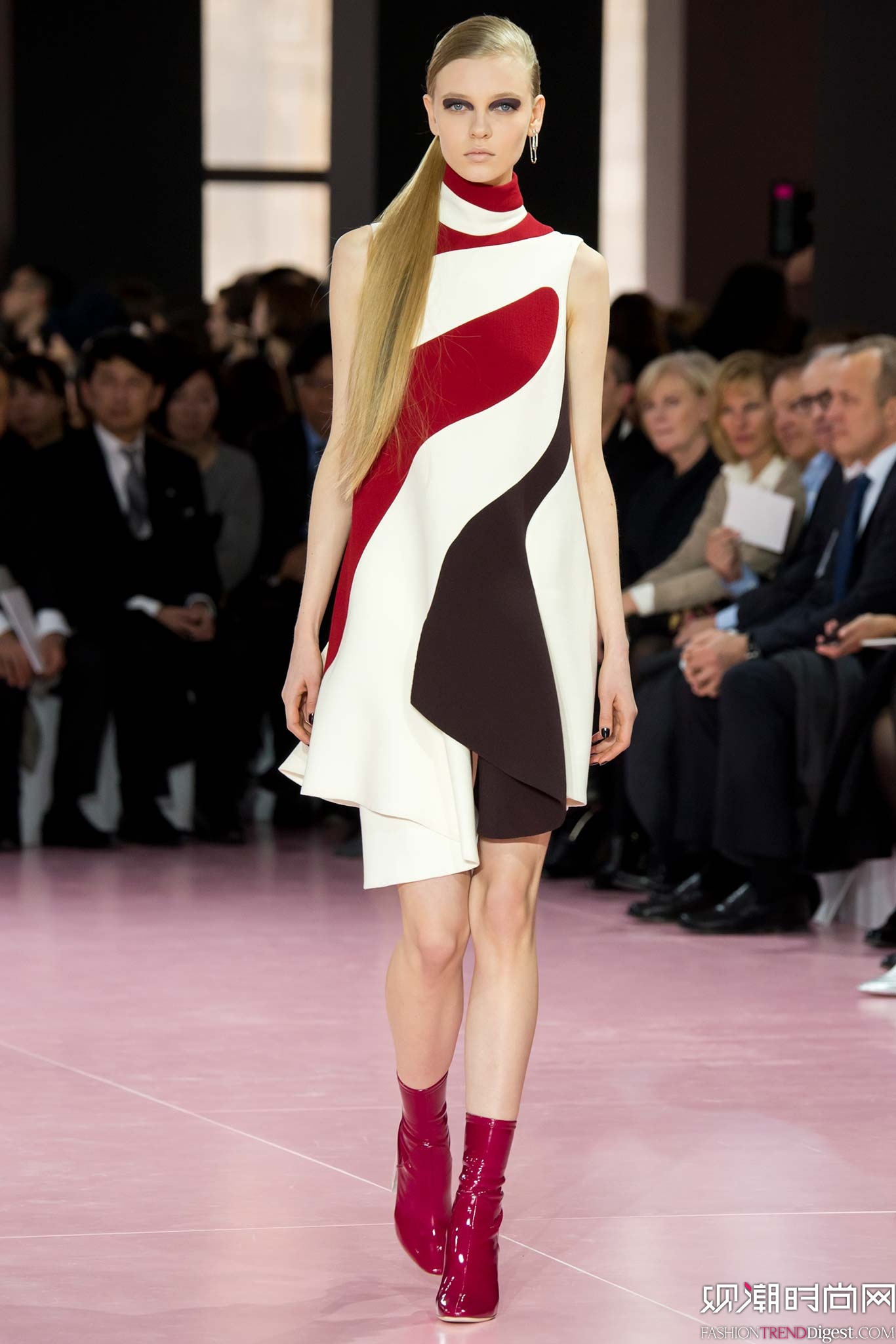 Christian Dior 2015ﶬʱװϵ㳡ͼƬ